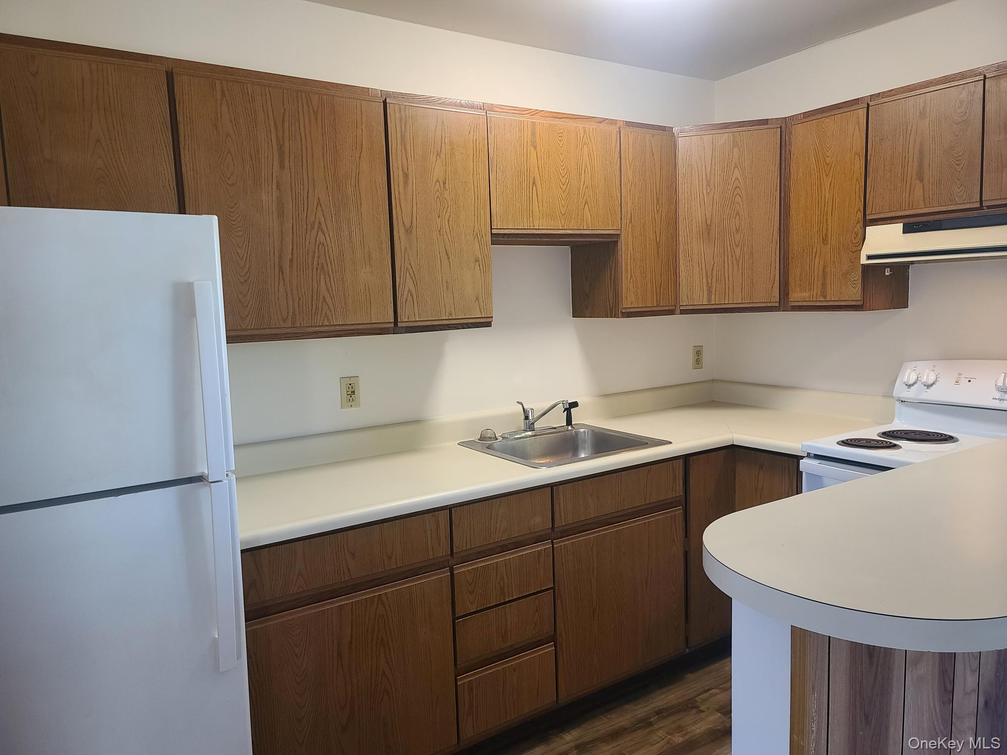 1022 Violet Avenue # Apt A, Hyde Park, NY 12538