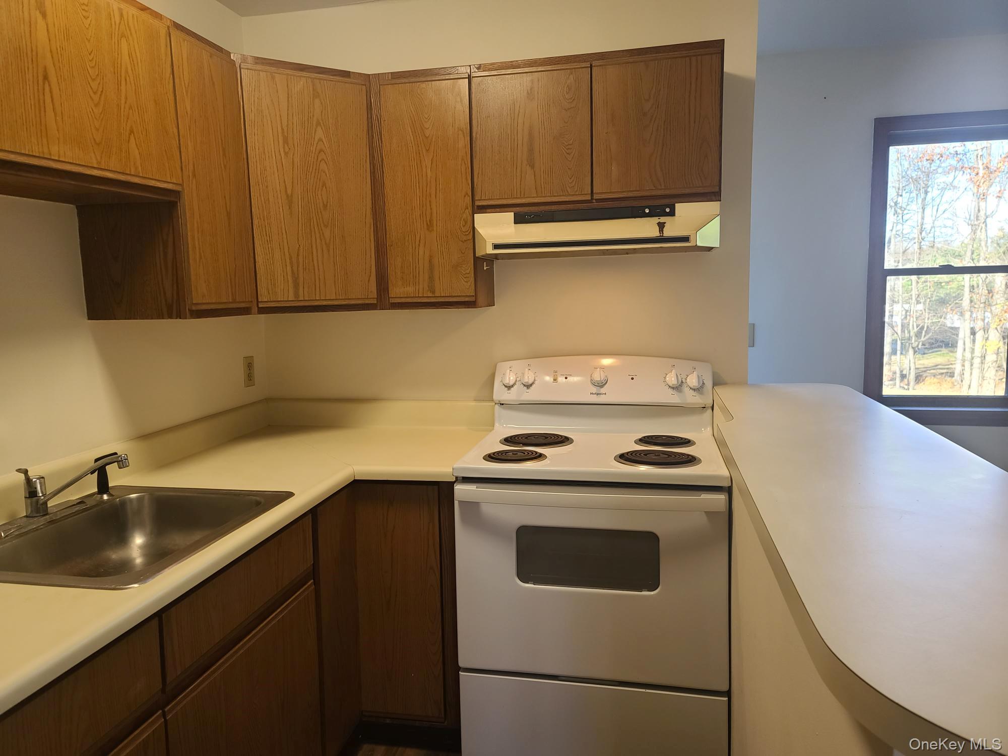 1022 Violet Avenue # Apt A, Hyde Park, NY 12538