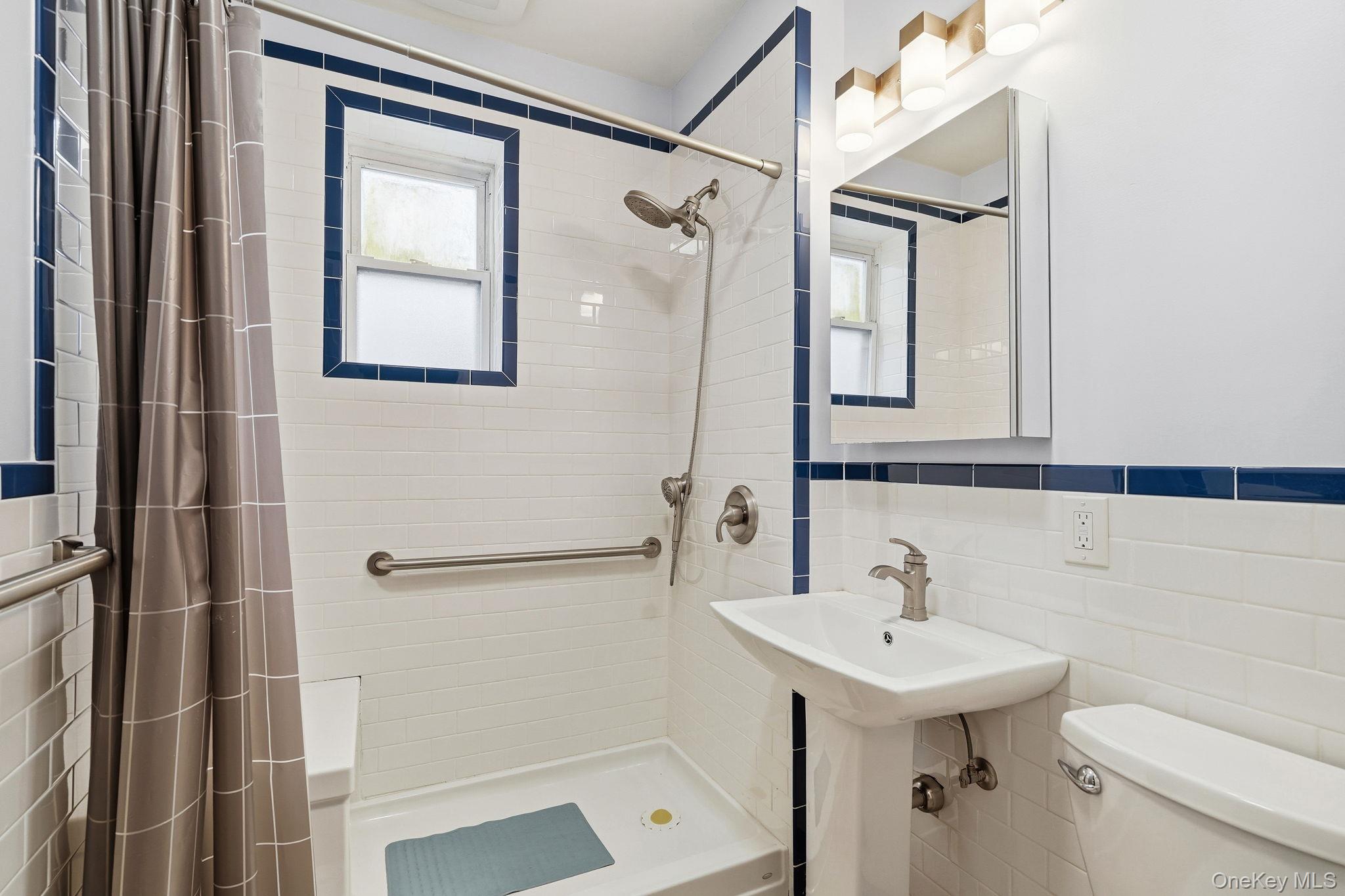 2335 Young Avenue, Bronx, NY 10469