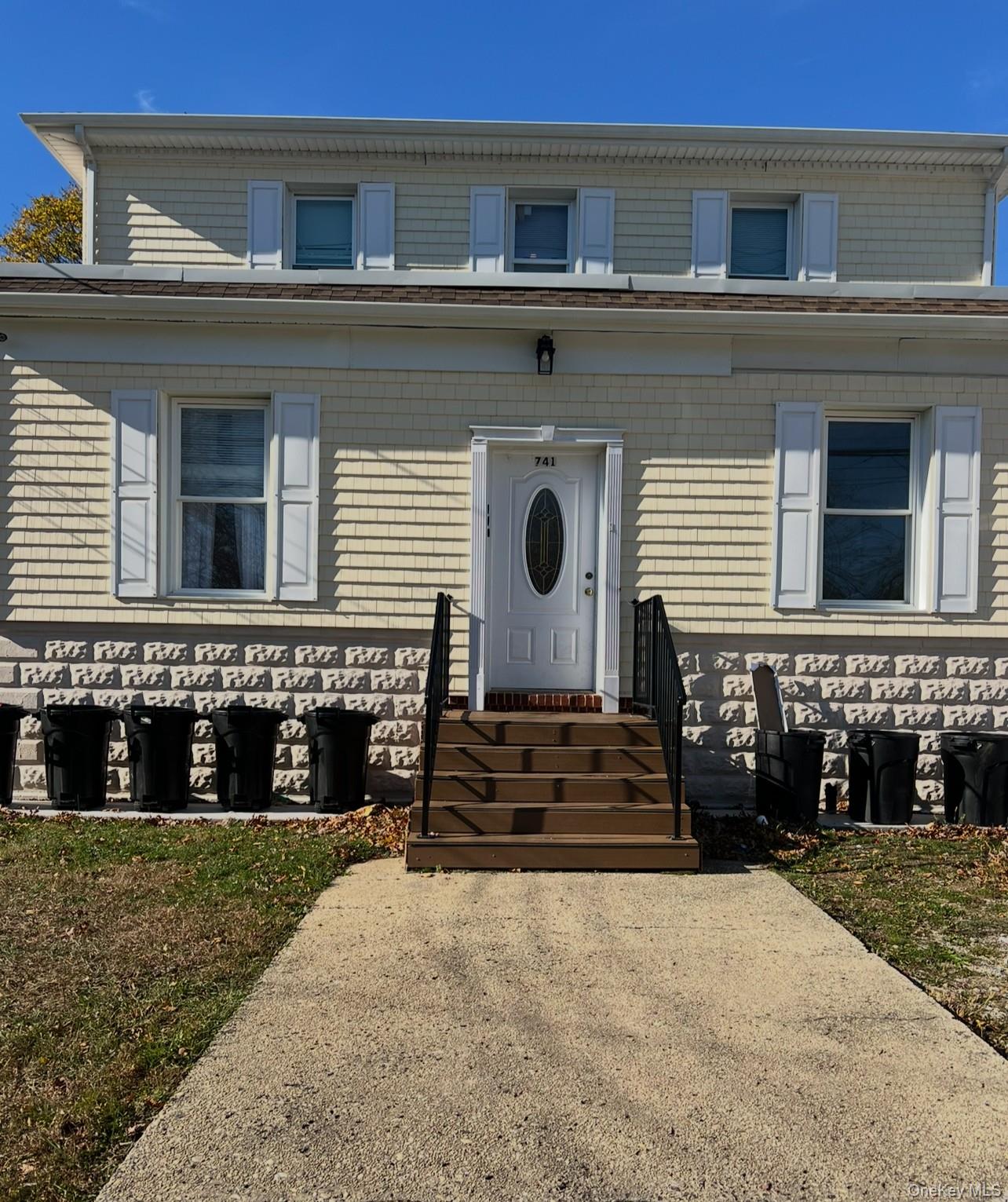 741 Clocks Boulevard, Massapequa, NY 11758