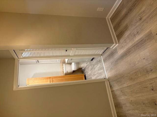 5 Greenwich Avenue # A, Bayville, NY 11709