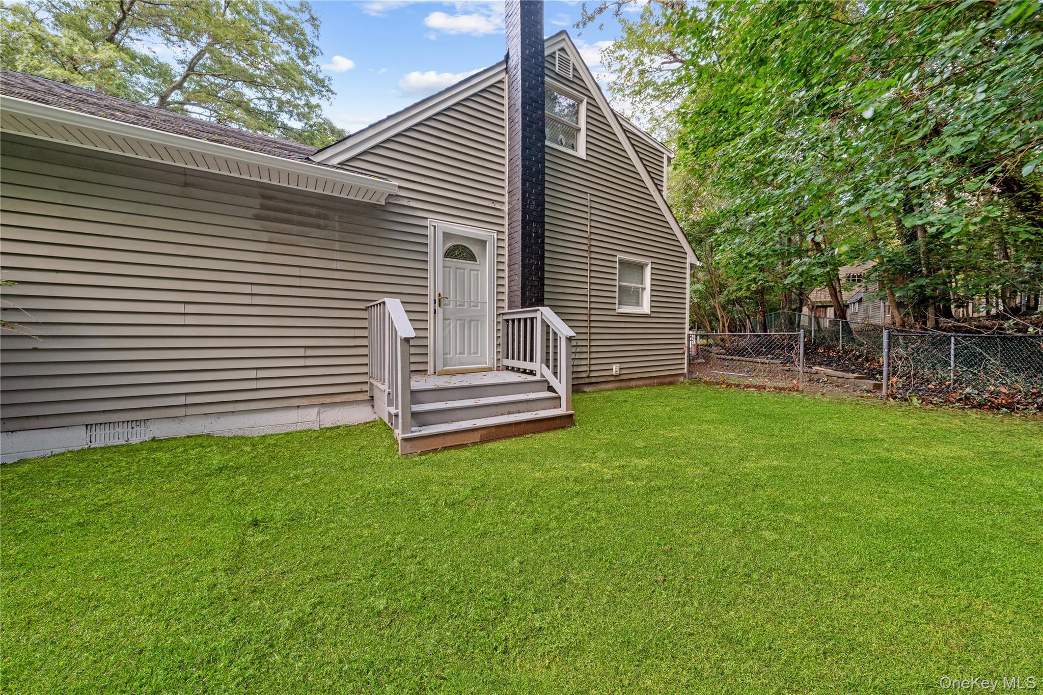 57 Eastwood Road, Miller Place, NY 11764