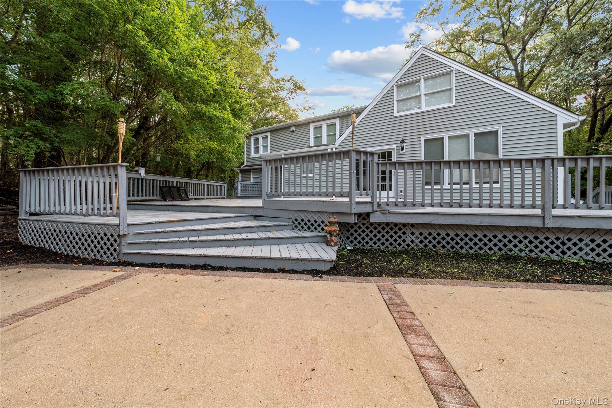 57 Eastwood Road, Miller Place, NY 11764