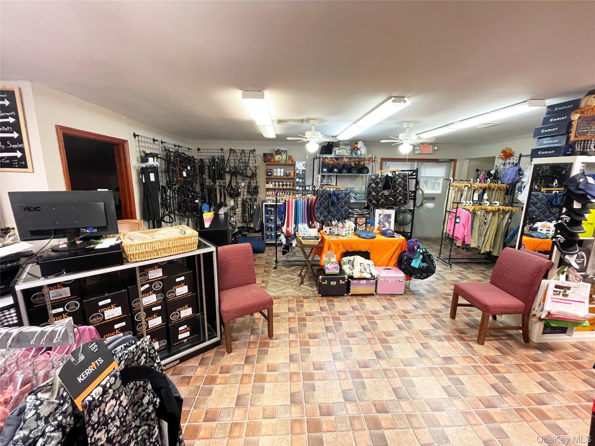 2885 State Route 17K, Middletown, NY 10941