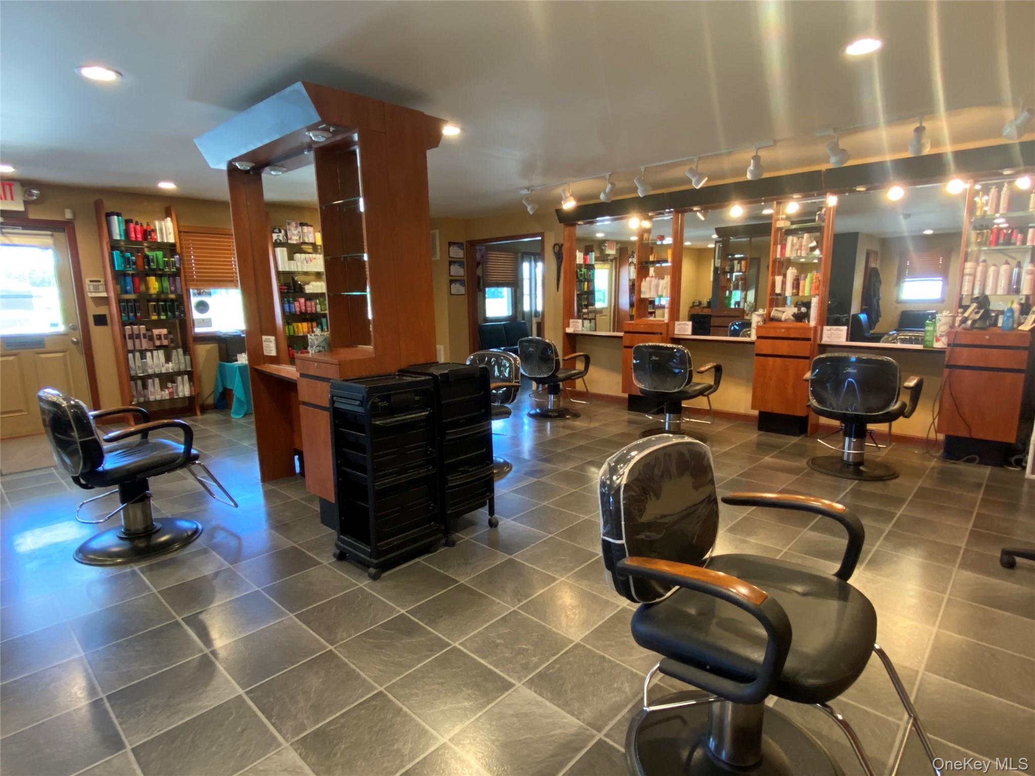 2885 State Route 17K, Middletown, NY 10941