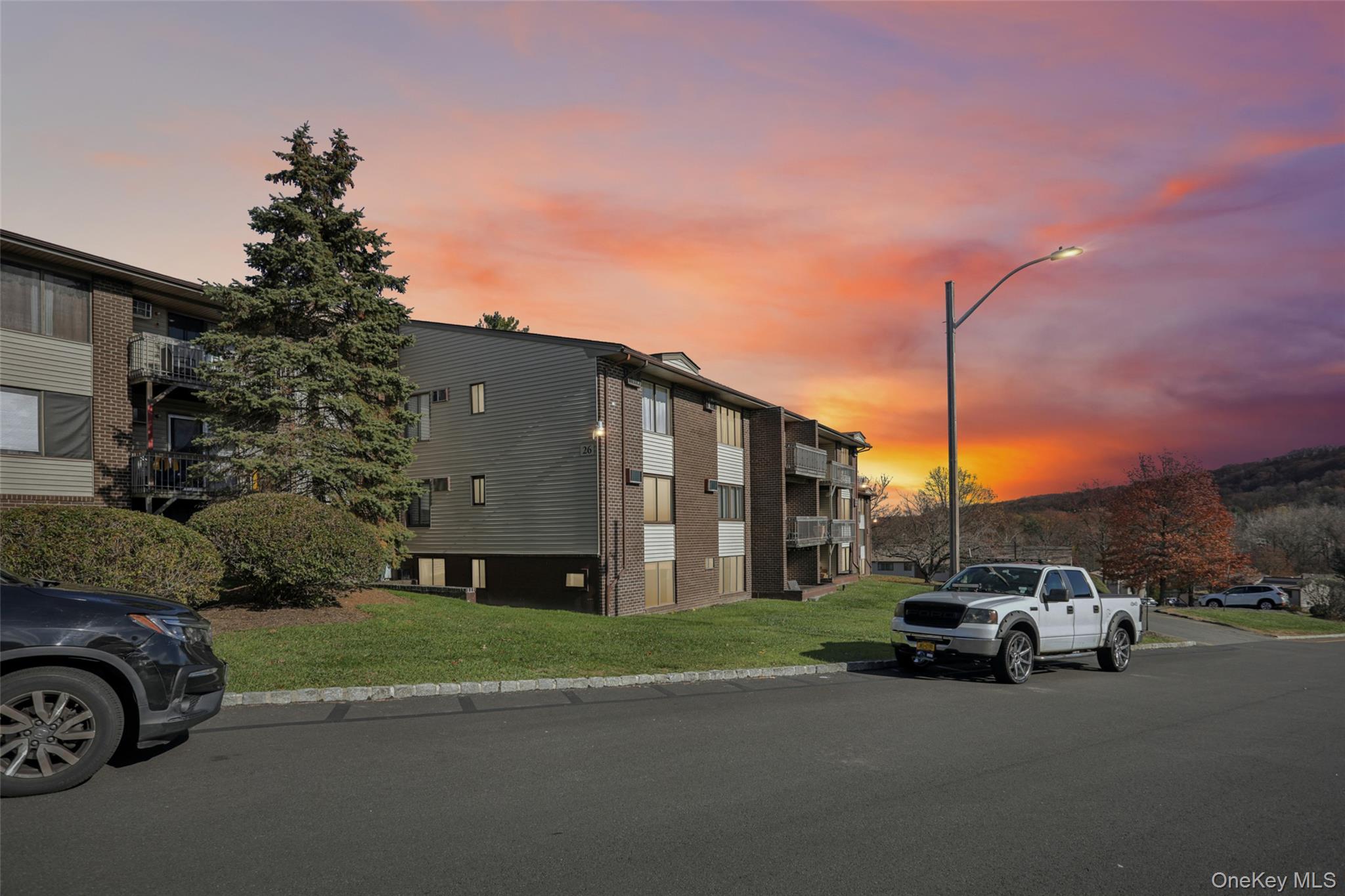 262 Country Club Lane, Pomona, NY 10970