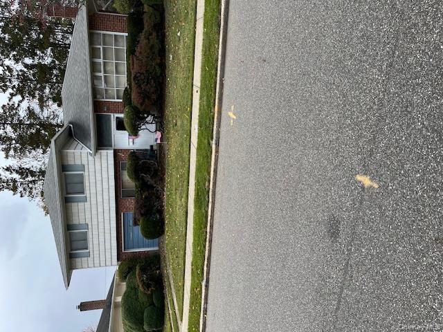 372 Woodbridge Lane, Jericho, NY 11753