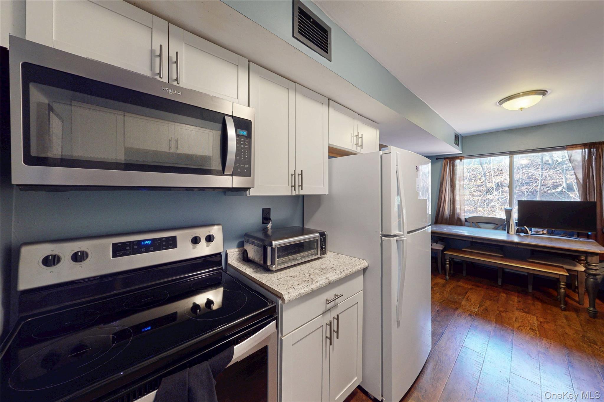 26 Cooper Road # 914, Poughkeepsie, NY 12603