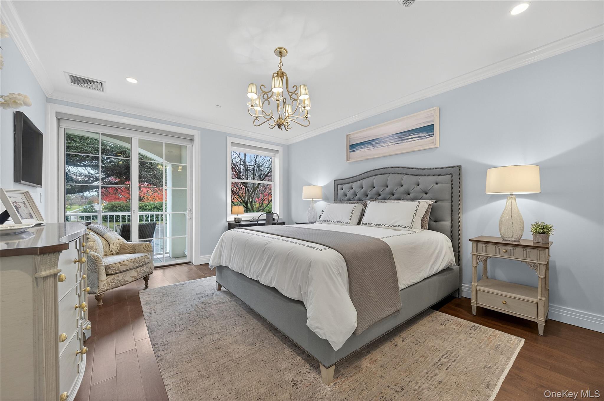 301 Franklin Avenue # 114, Garden City, NY 11530