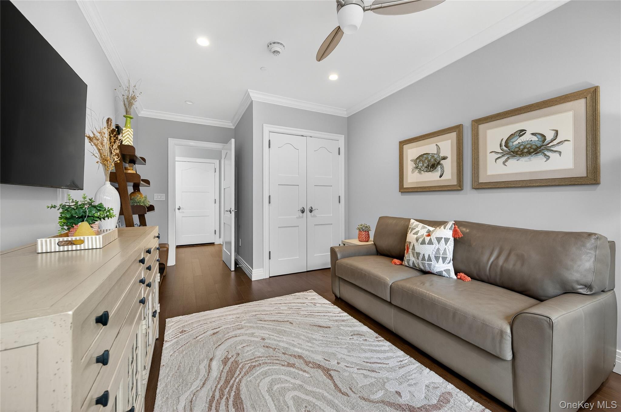 301 Franklin Avenue # 114, Garden City, NY 11530