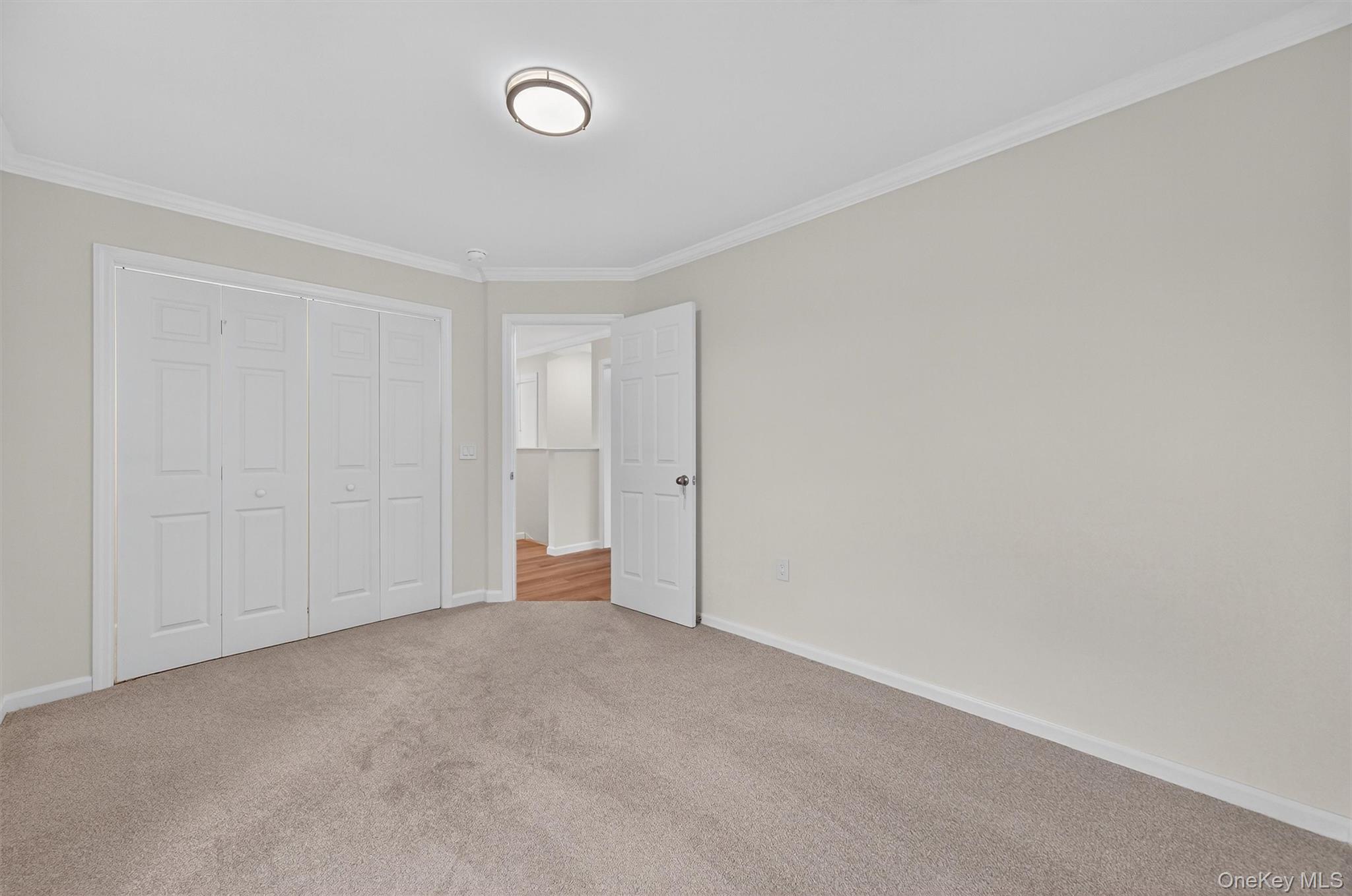 25 Teetsel Street, Saugerties, NY 12477