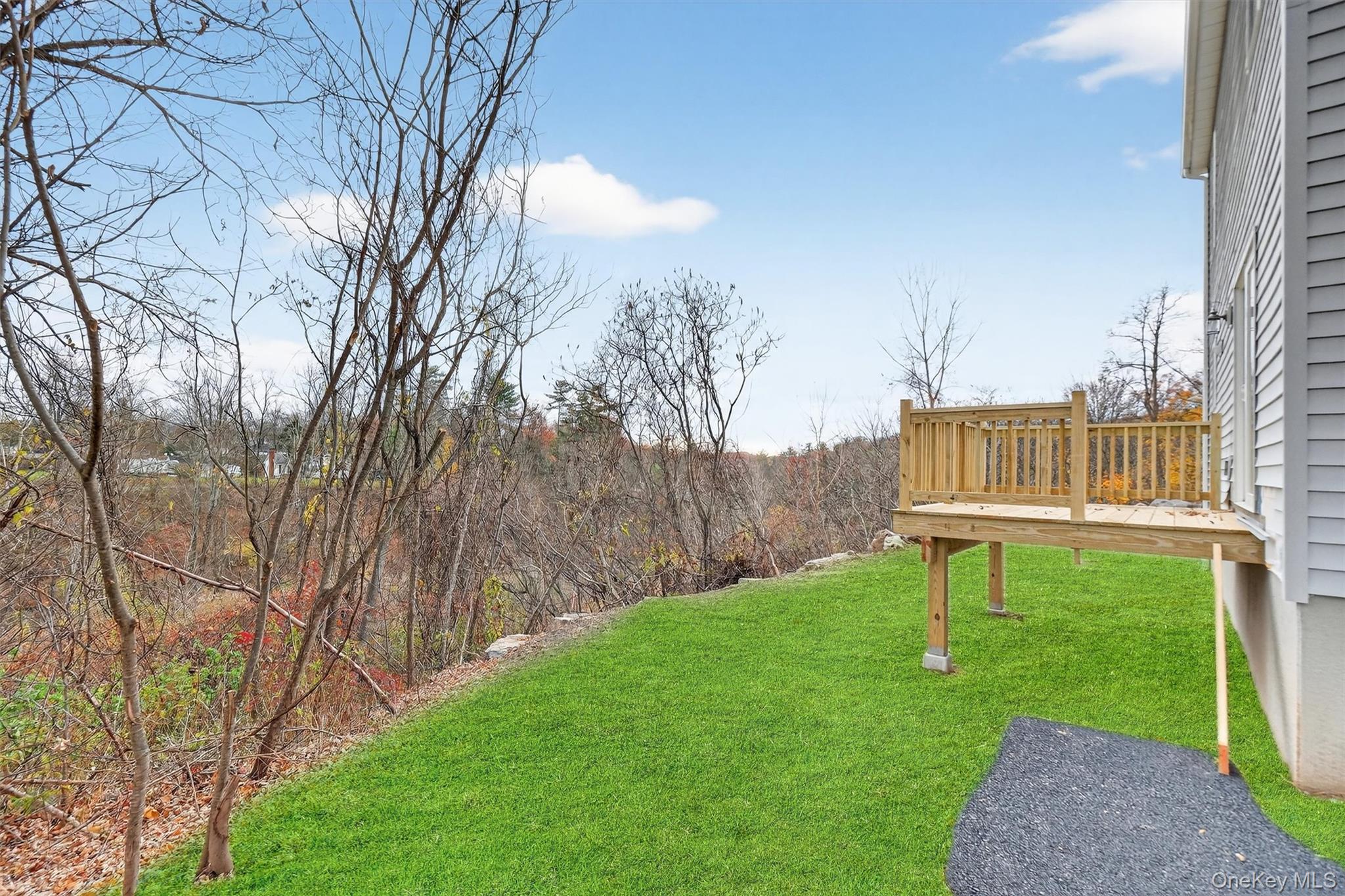 25 Teetsel Street, Saugerties, NY 12477