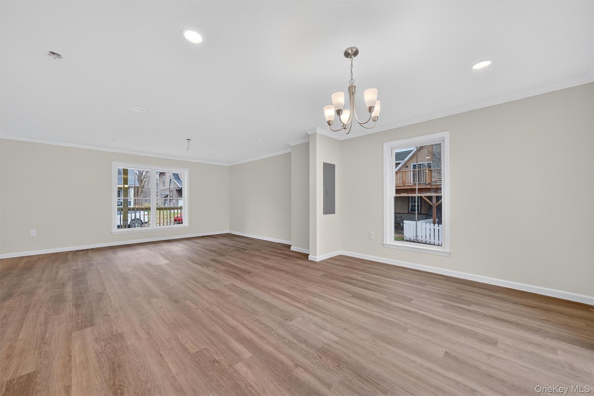 25 Teetsel Street, Saugerties, NY 12477