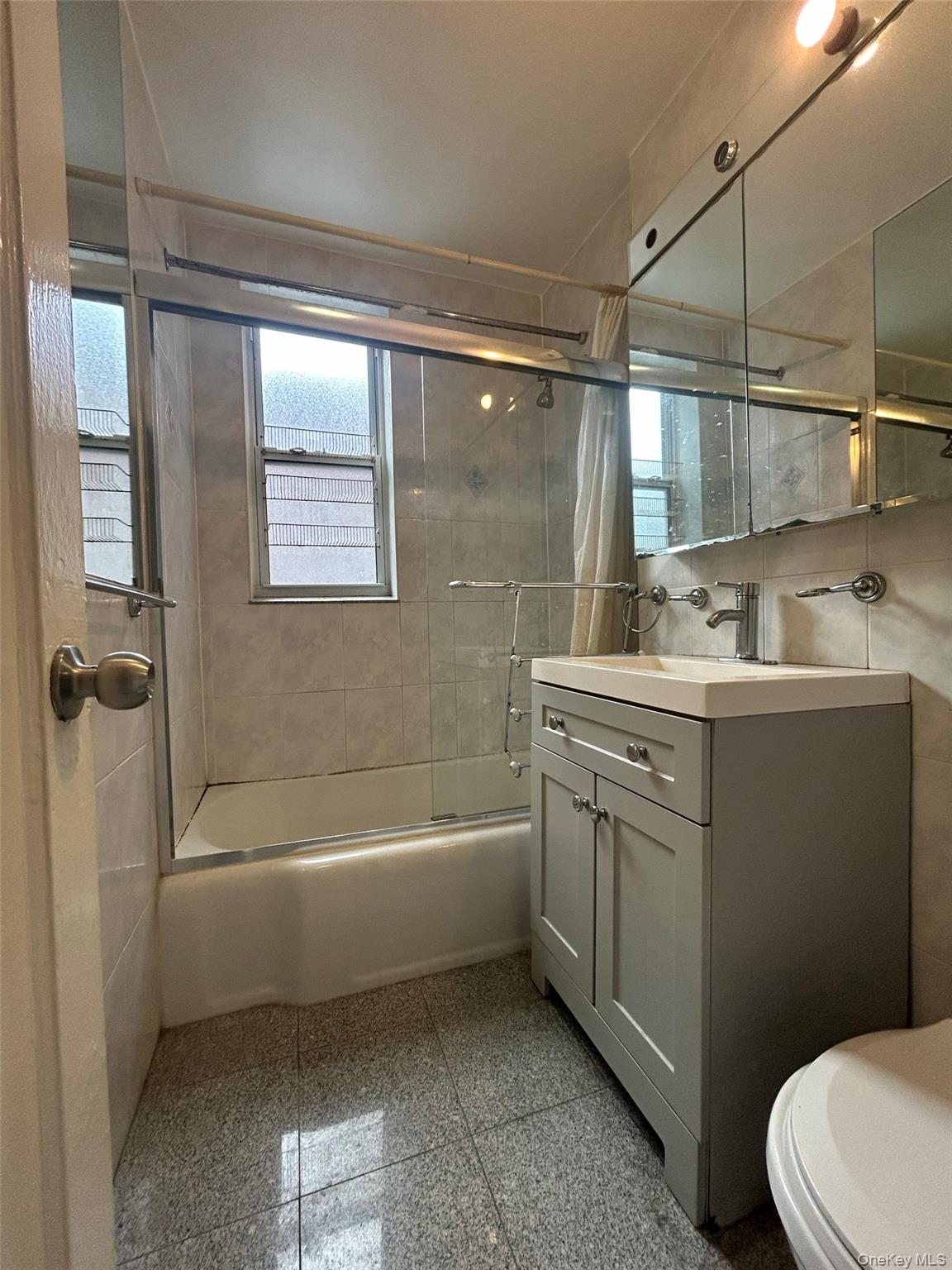 144-44 41st Avenue # 2N, Flushing, NY 11355