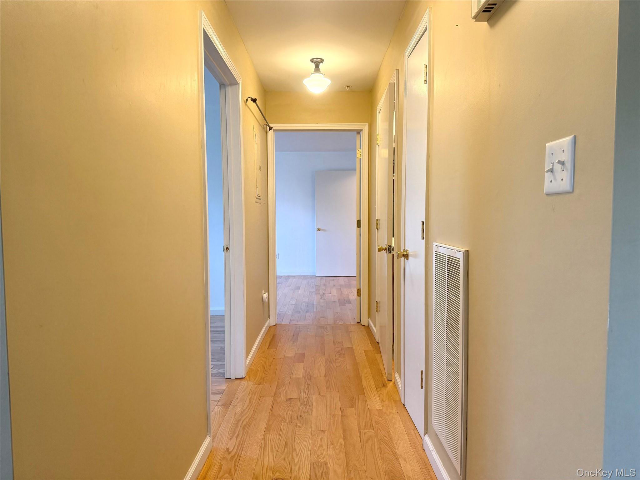 215 Ruth Court, Middletown, NY 10940