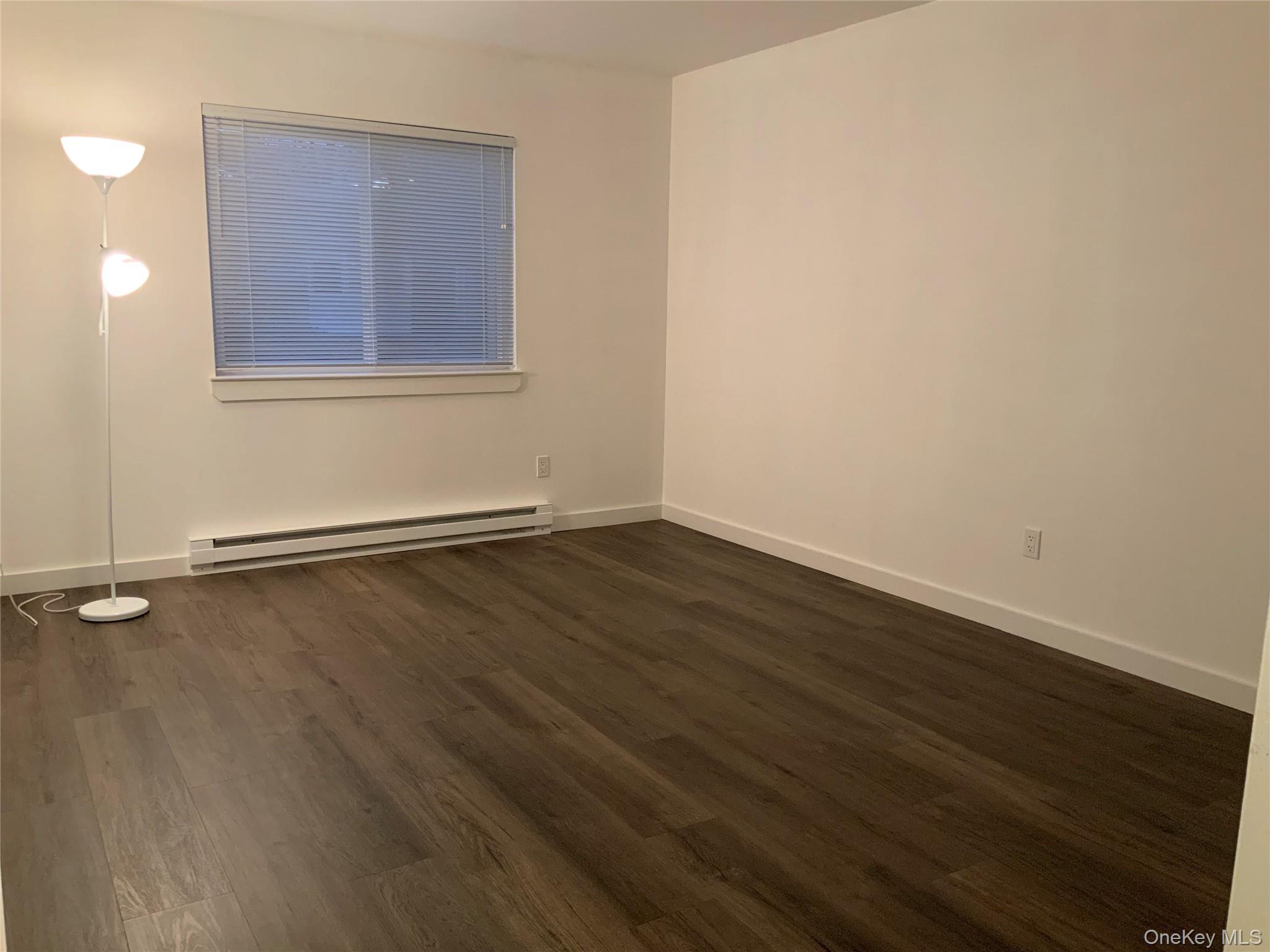 401 Cabot Court E, Saint James, NY 11780