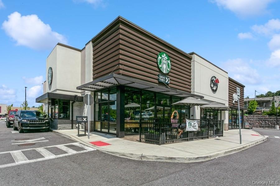 422 Panorama Drive, Mohegan Lake, NY 10547