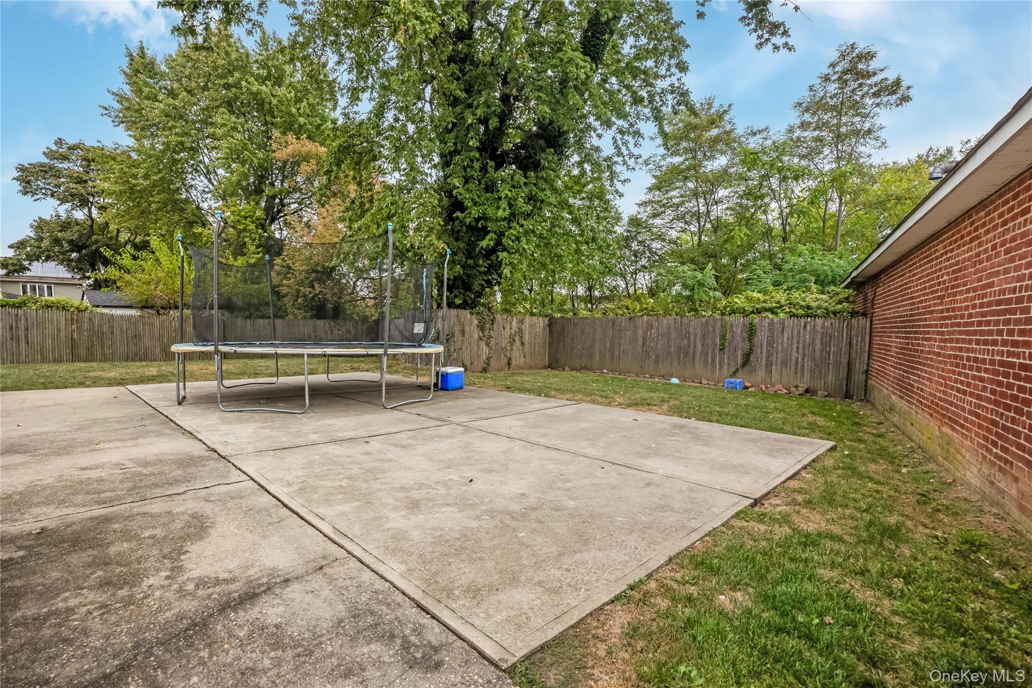 204 Bayside Avenue, Oceanside, NY 11572