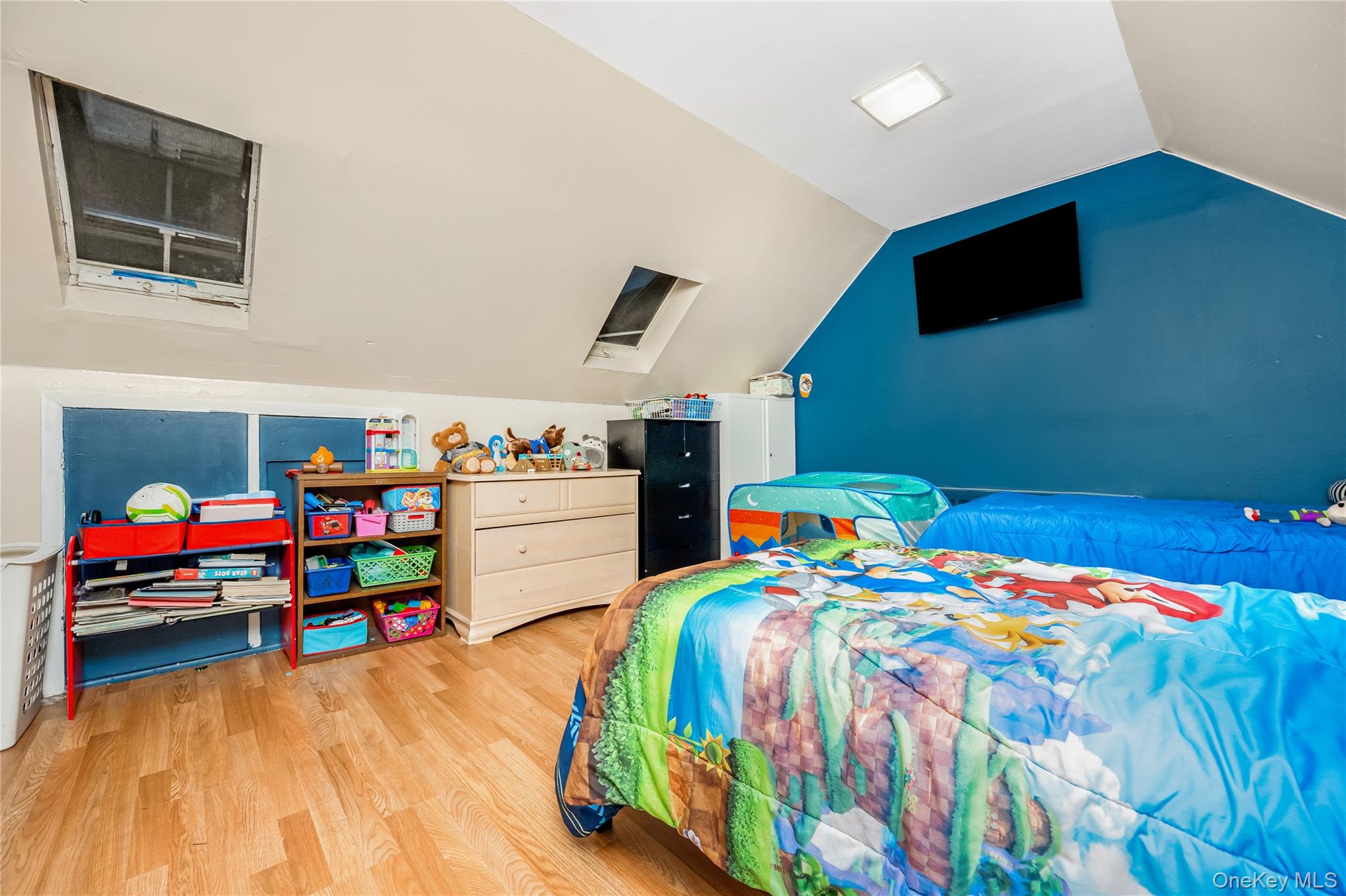 204 Bayside Avenue, Oceanside, NY 11572