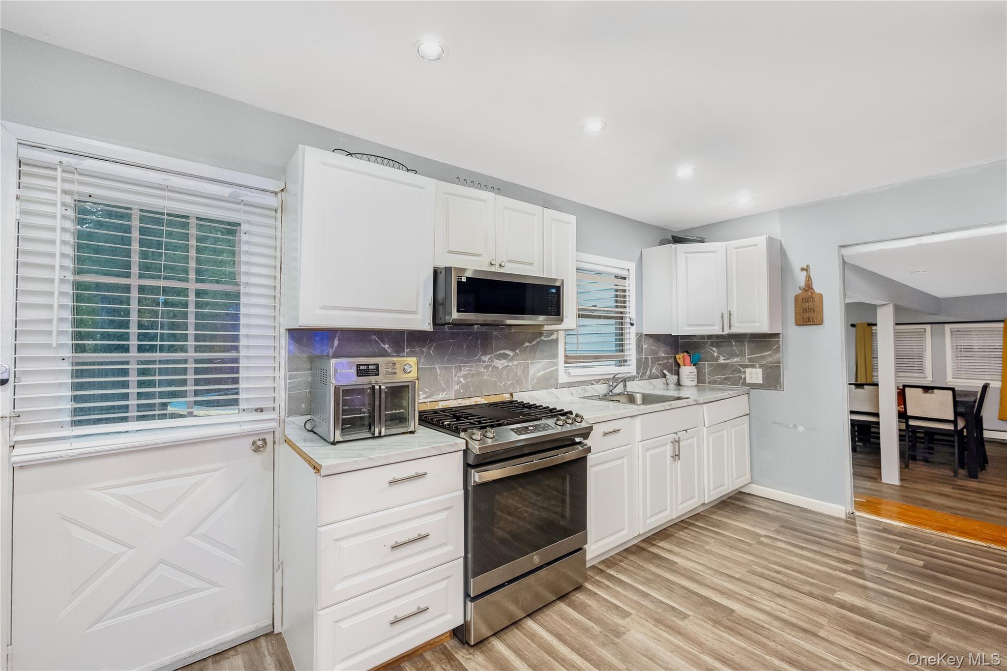 204 Bayside Avenue, Oceanside, NY 11572