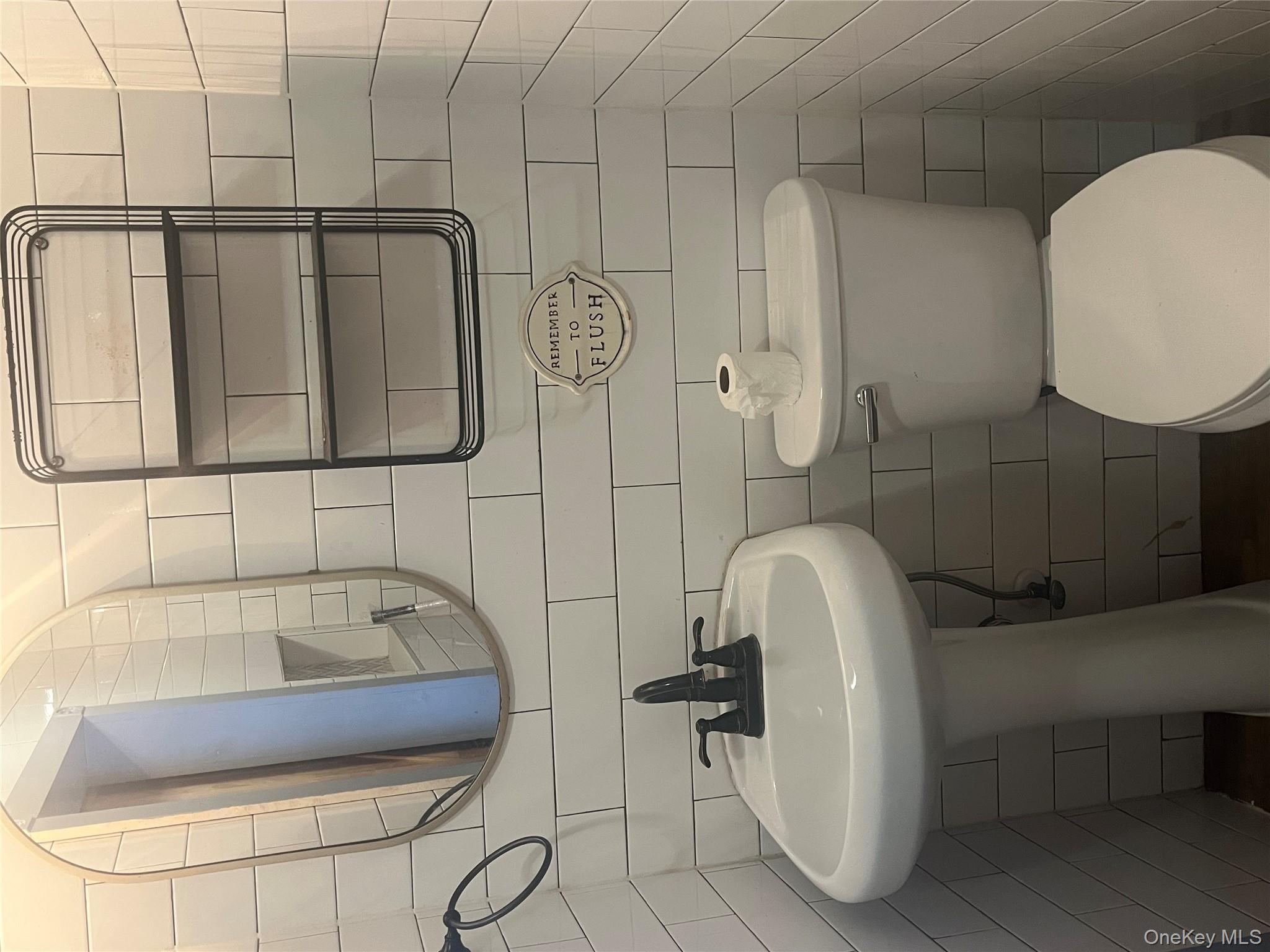 637 Veterans Highway, Smithtown, NY 11787