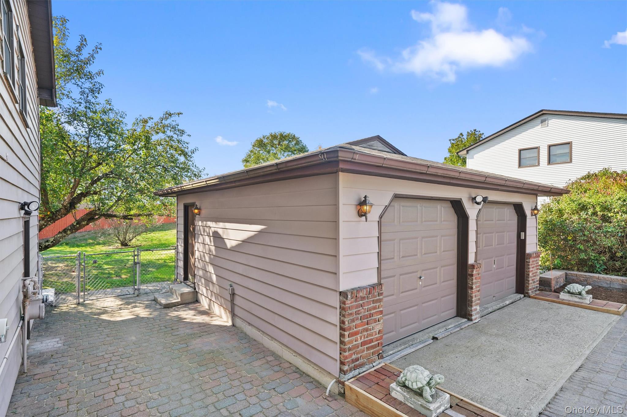 8 Badami Drive, Middletown, NY 10941