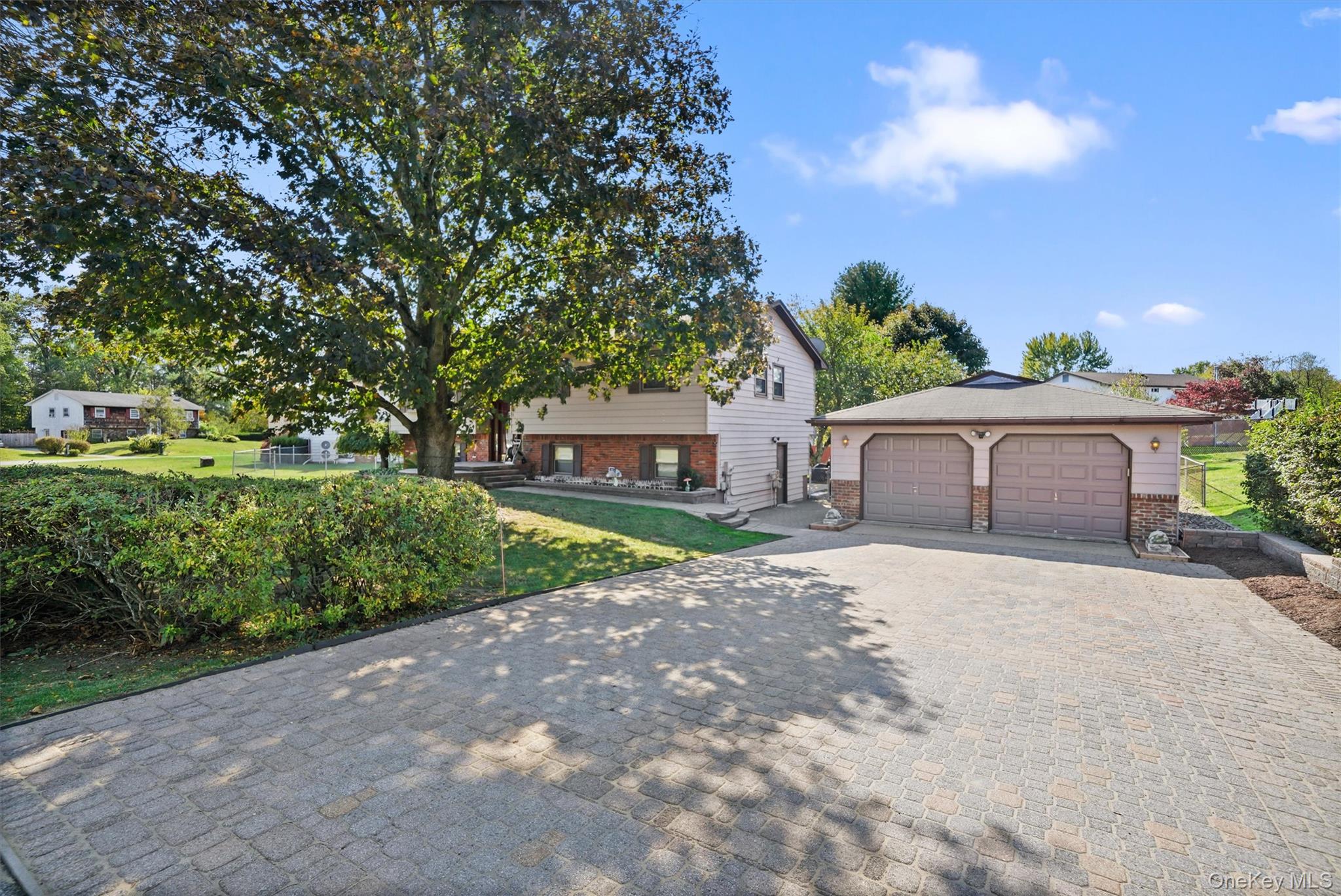 8 Badami Drive, Middletown, NY 10941