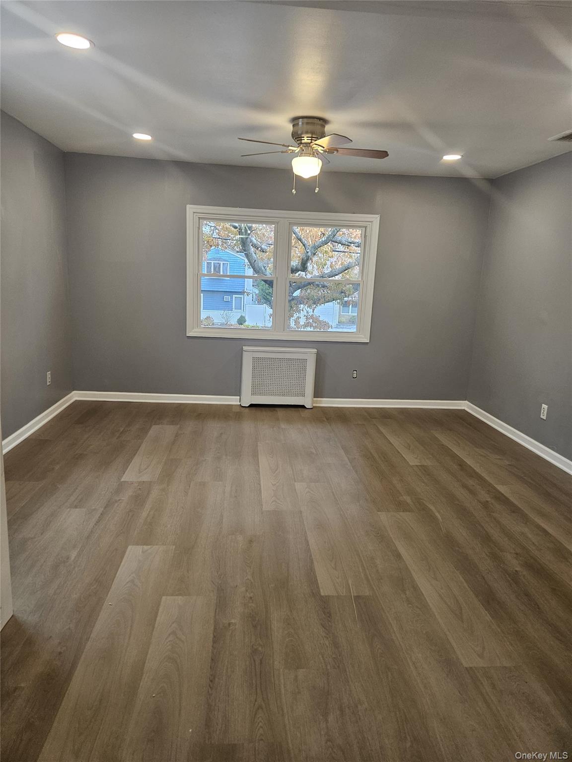 740 Dogwood Avenue # 2nd, Franklin Square, NY 11010