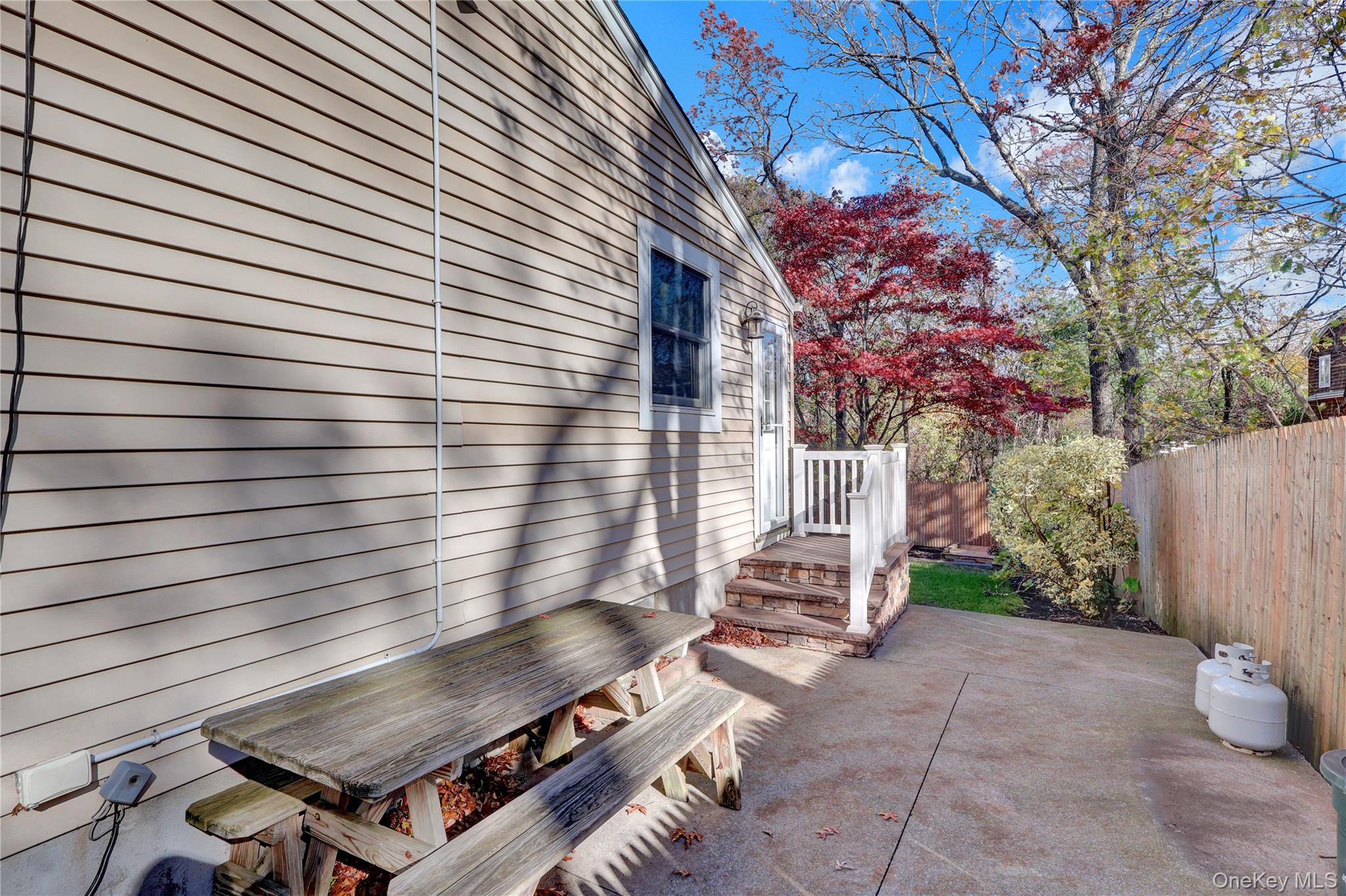 5 Zenith Road, Rocky Point, NY 11778