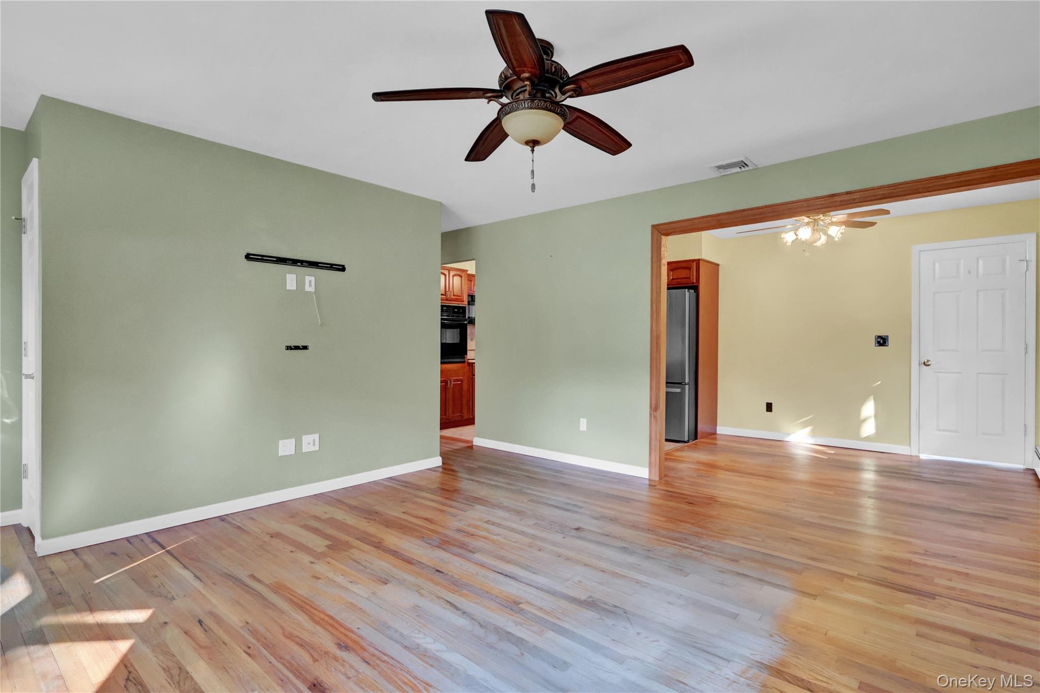 5 Zenith Road, Rocky Point, NY 11778