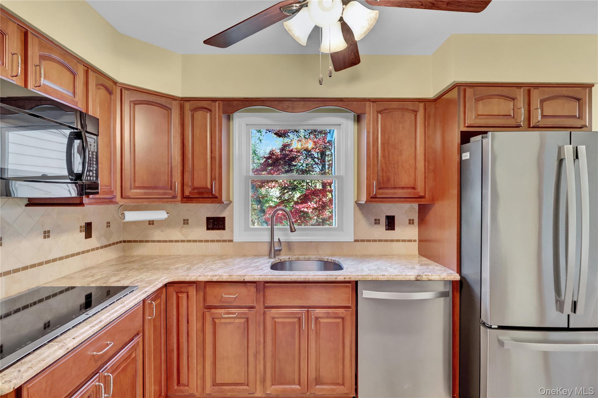 5 Zenith Road, Rocky Point, NY 11778