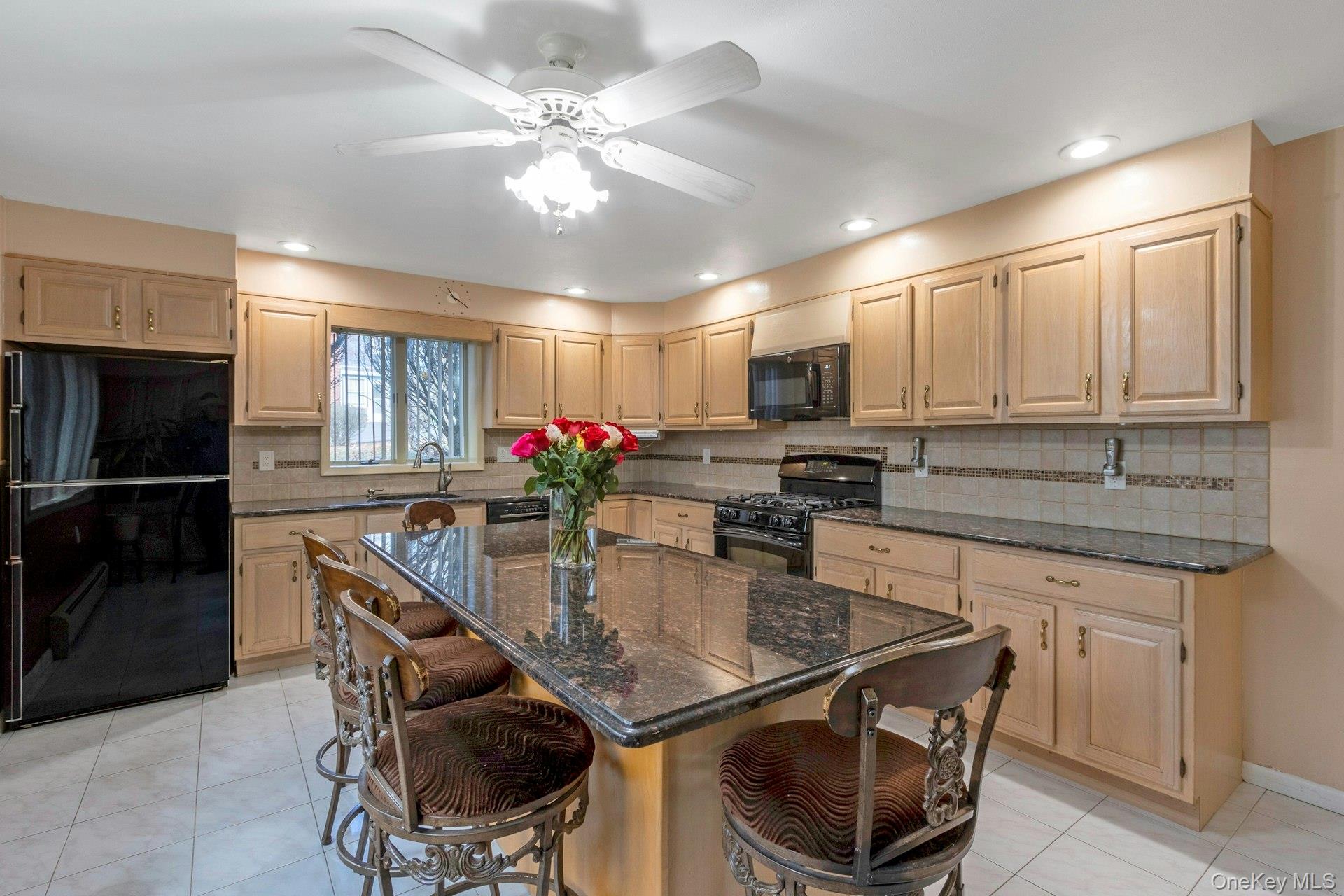 44 Greenridge Way, Spring Valley, NY 10977