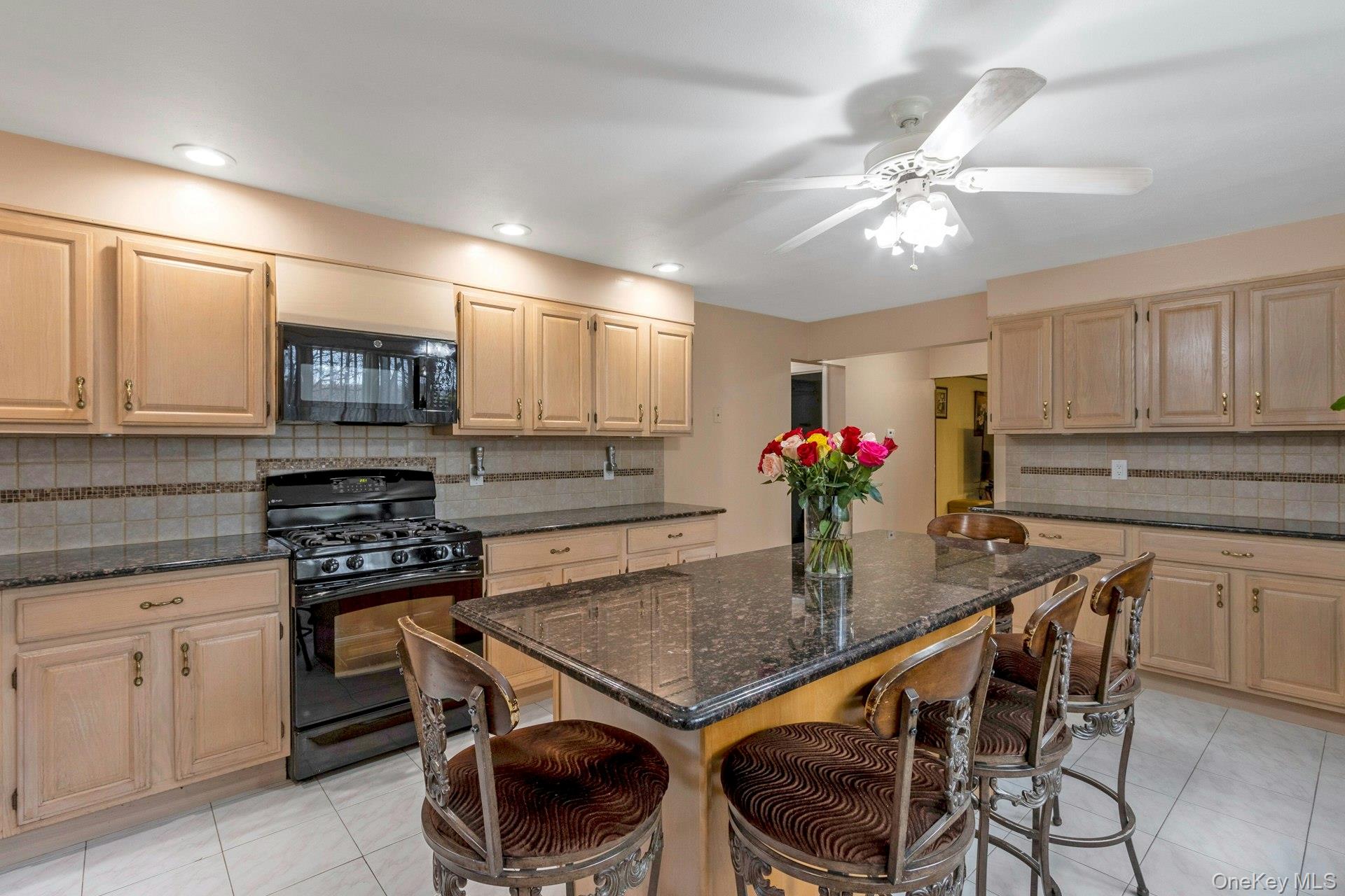 44 Greenridge Way, Spring Valley, NY 10977