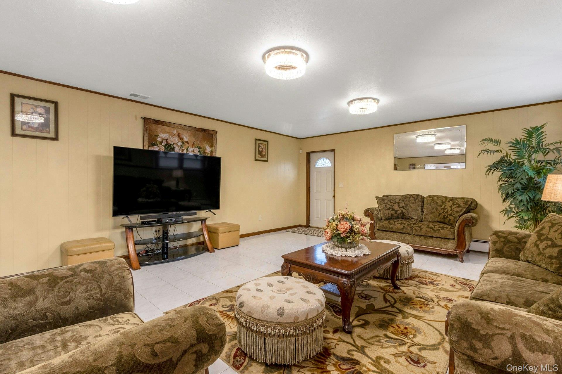 44 Greenridge Way, Spring Valley, NY 10977