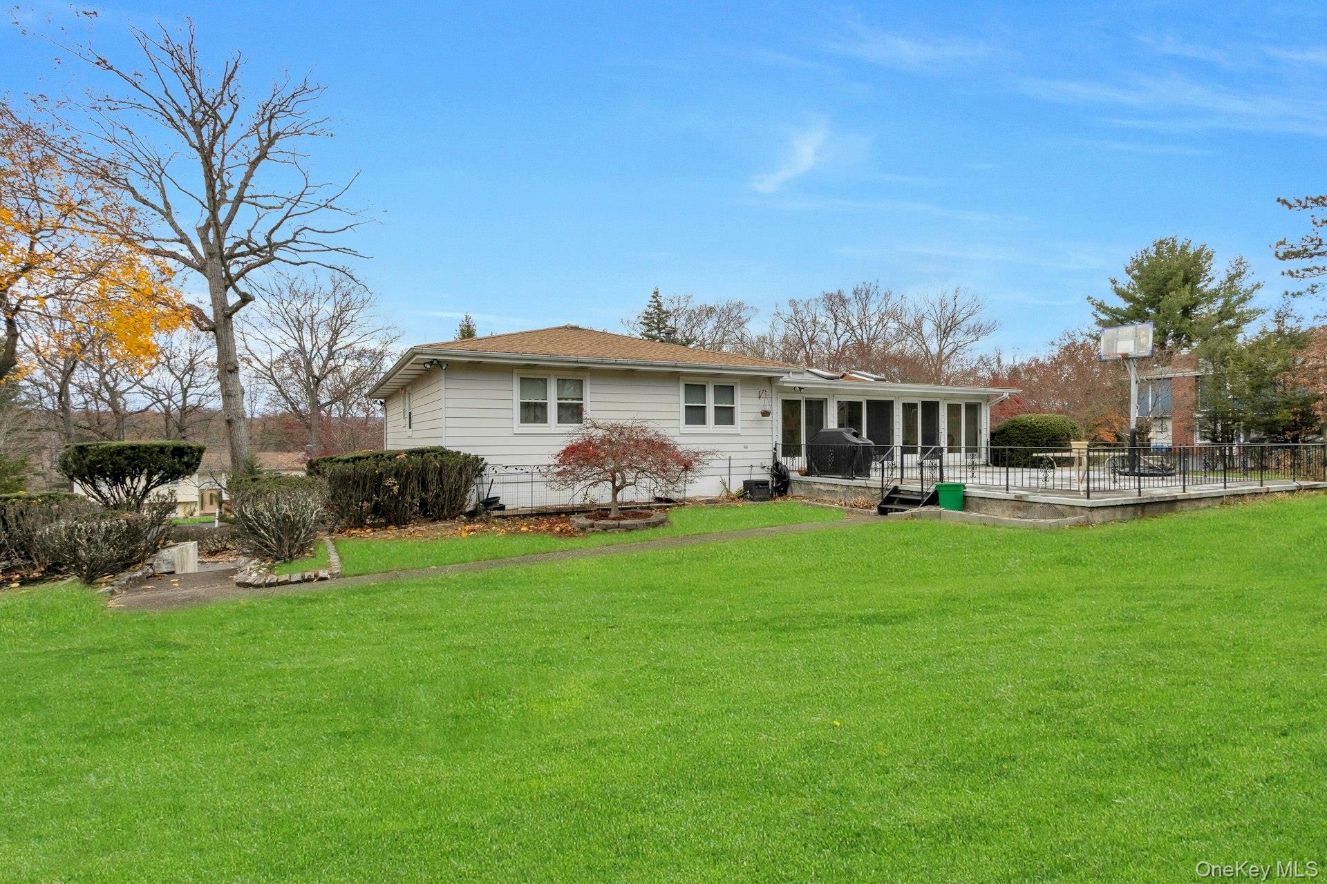 44 Greenridge Way, Spring Valley, NY 10977