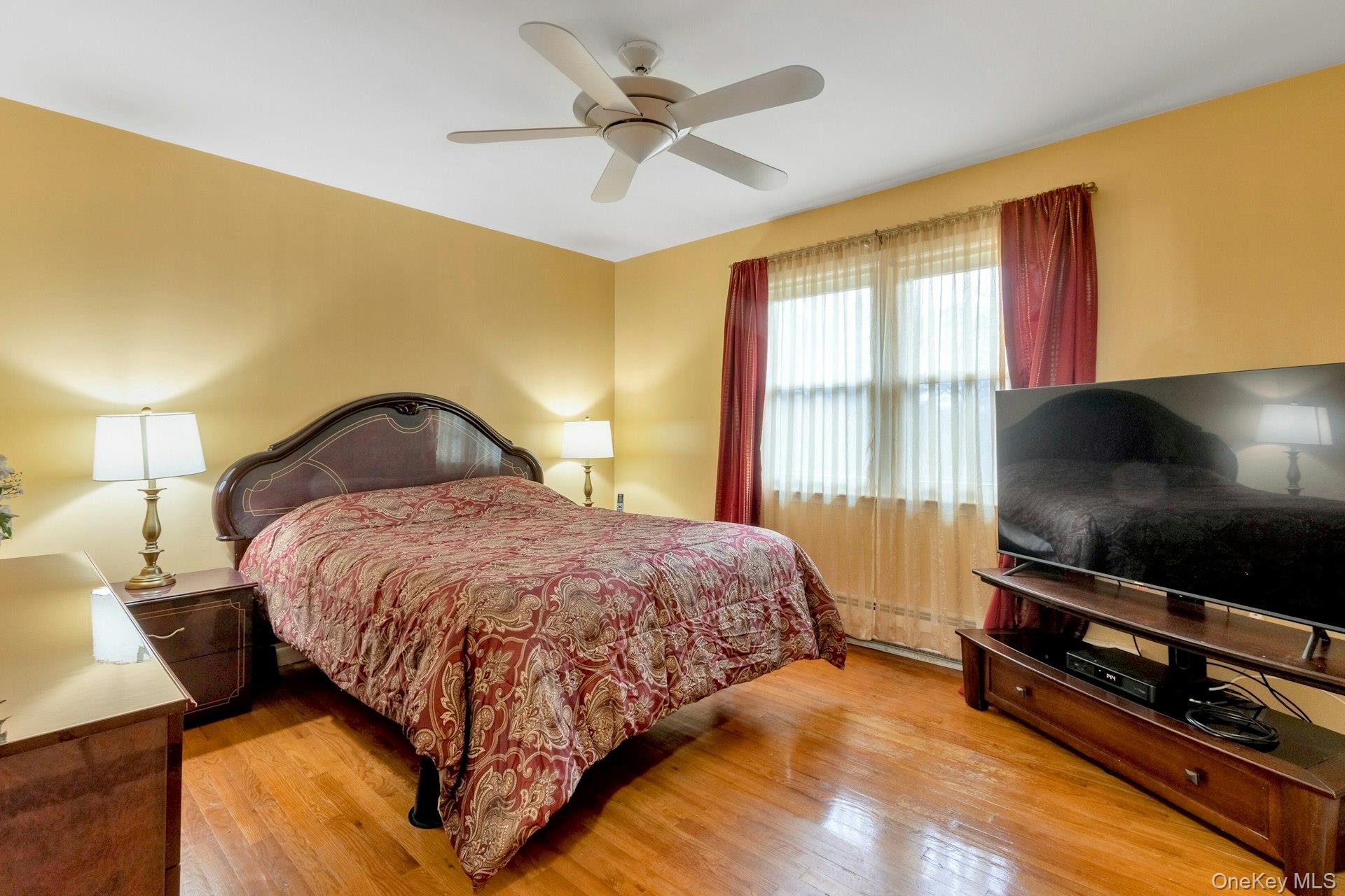 44 Greenridge Way, Spring Valley, NY 10977