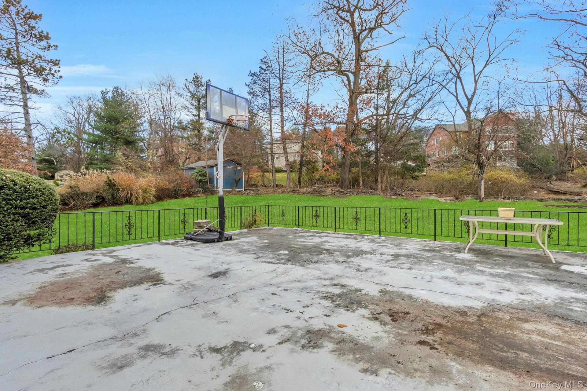 44 Greenridge Way, Spring Valley, NY 10977