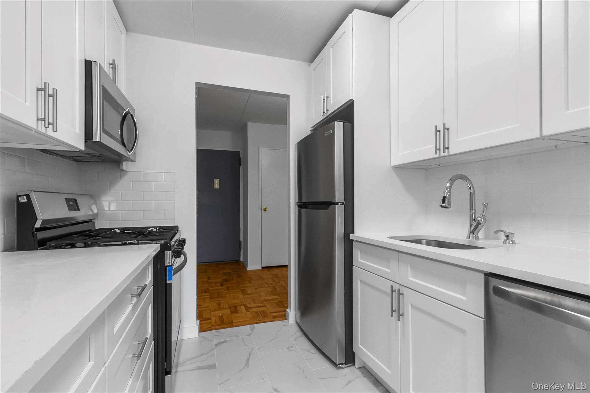 372 Central Park Avenue # 2E, Scarsdale, NY 10583