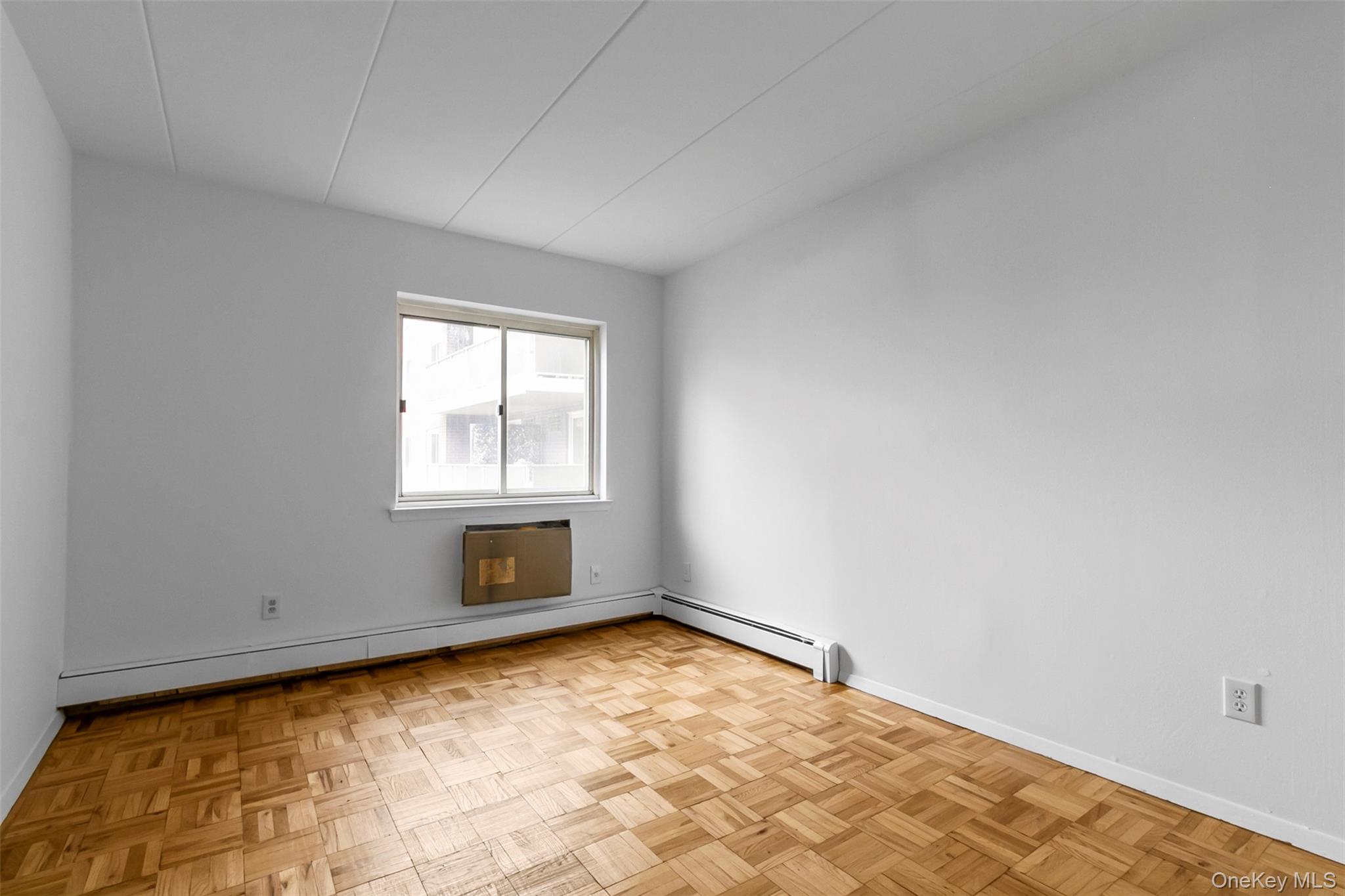 372 Central Park Avenue # 2E, Scarsdale, NY 10583