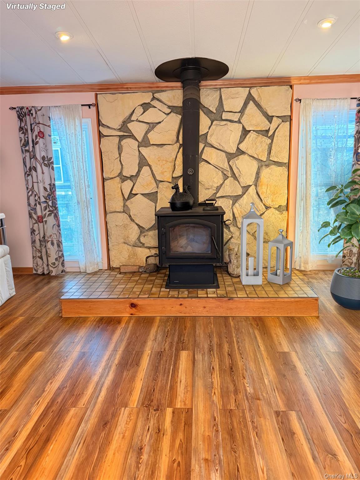 3 Pine Court, Bloomingburg, NY 12721