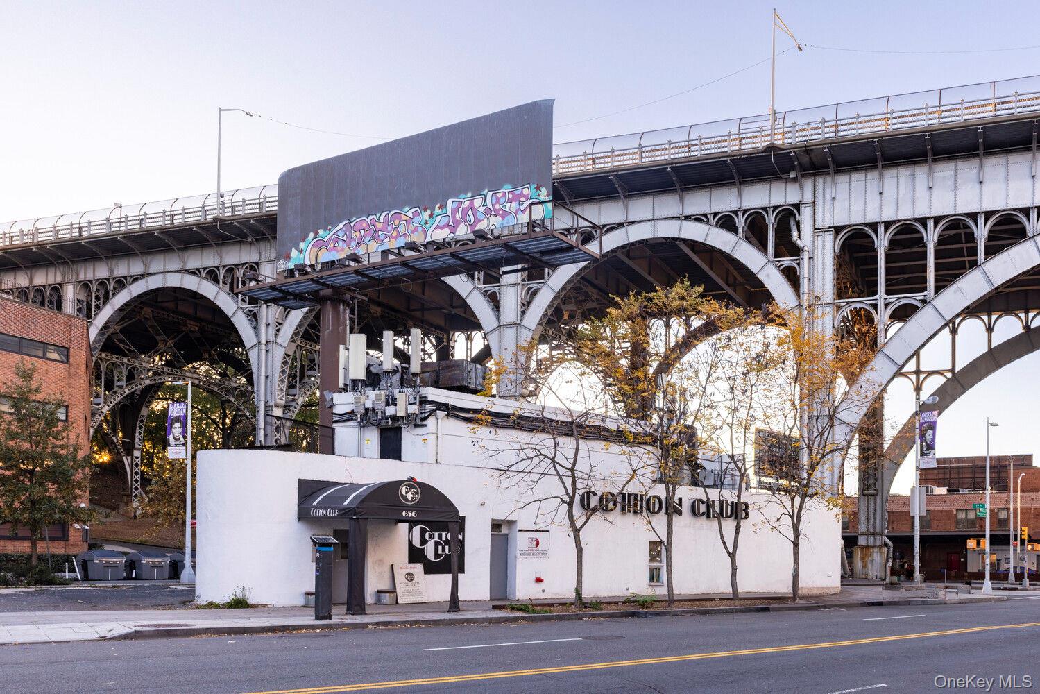 656 W 125TH Street # ICONIC, New York (Manhattan), NY 10027