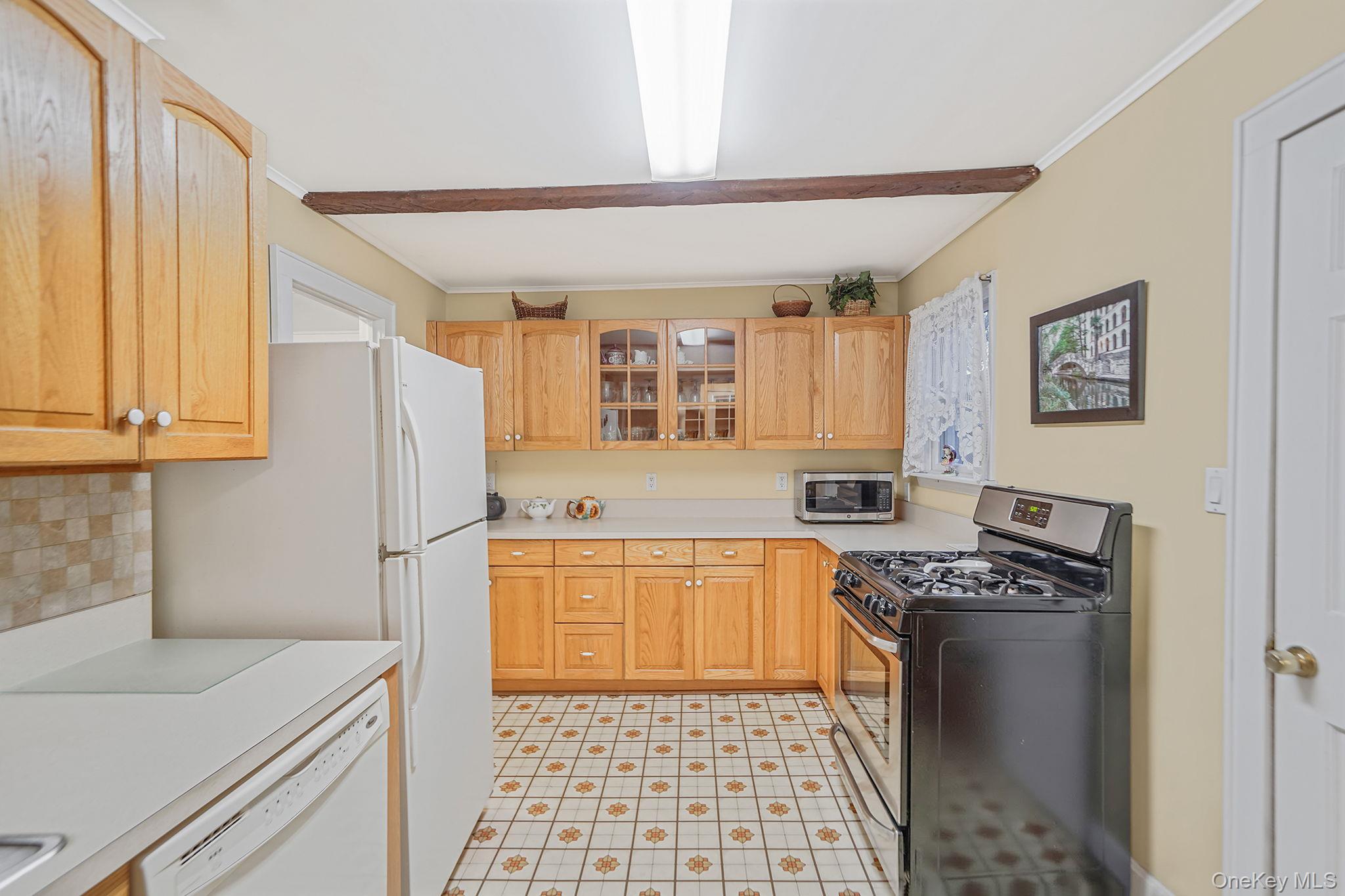 411 Harrison Drive, Centerport, NY 11721