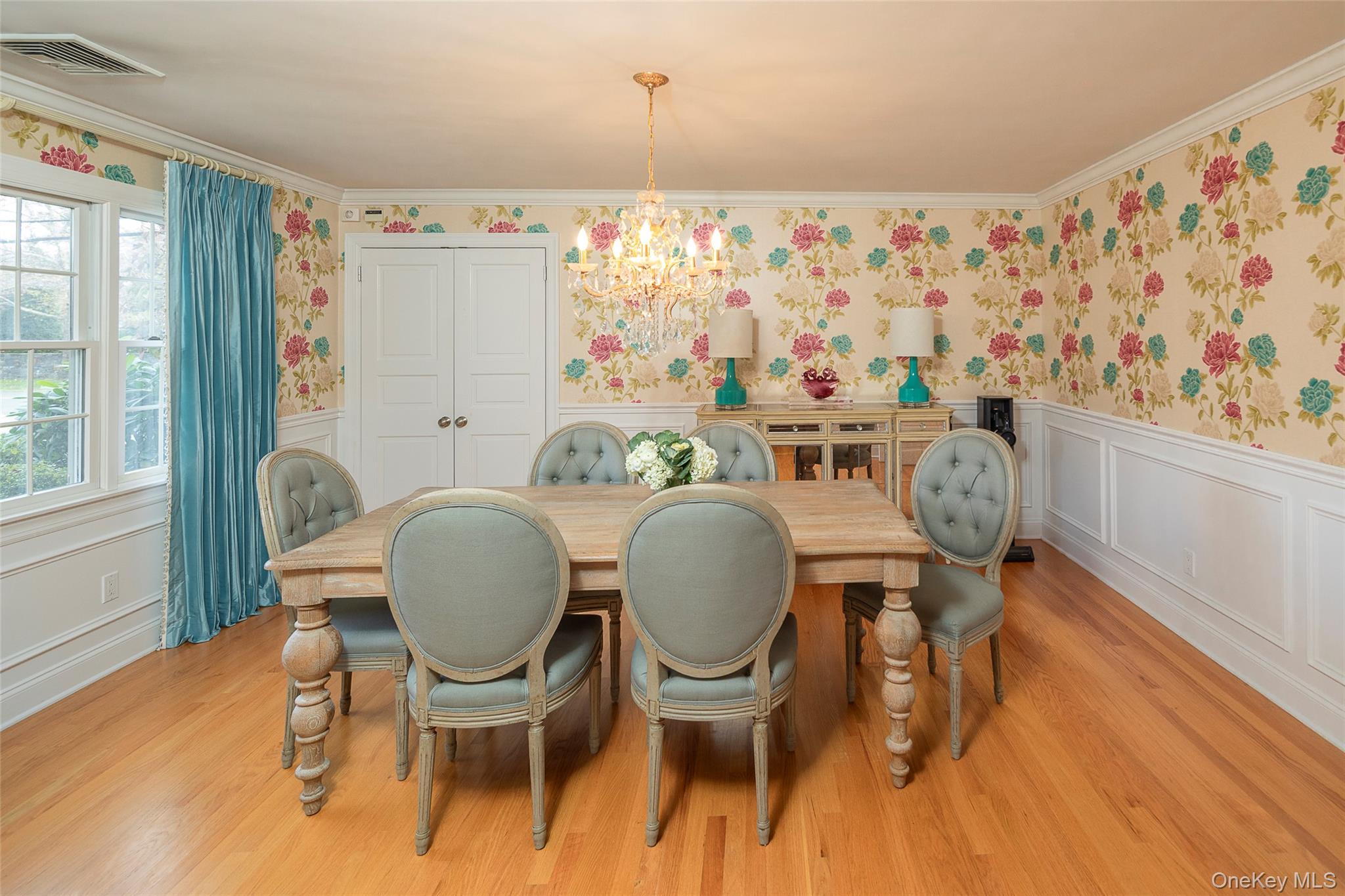 52 Woodland Avenue, Bronxville, NY 10708