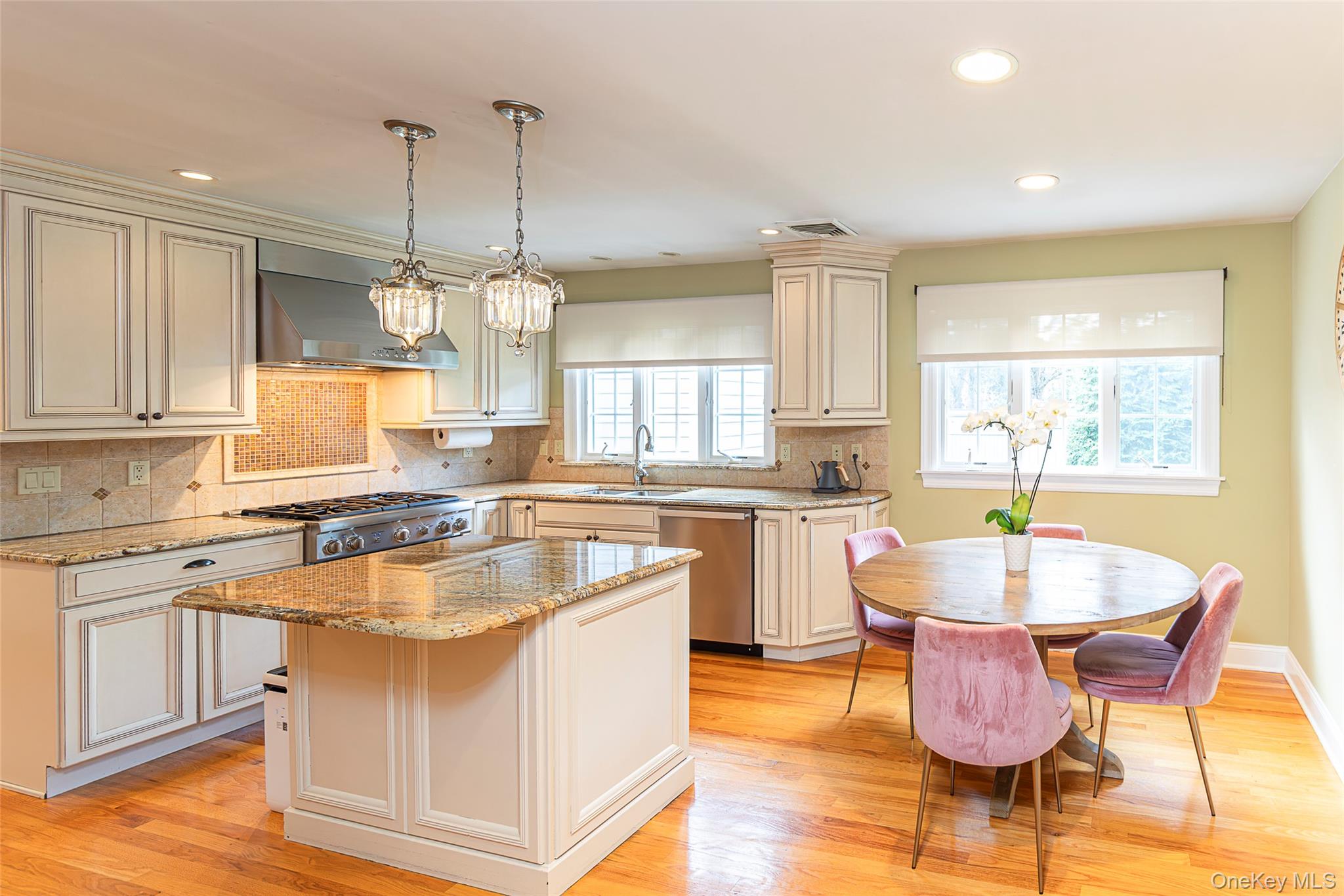 52 Woodland Avenue, Bronxville, NY 10708