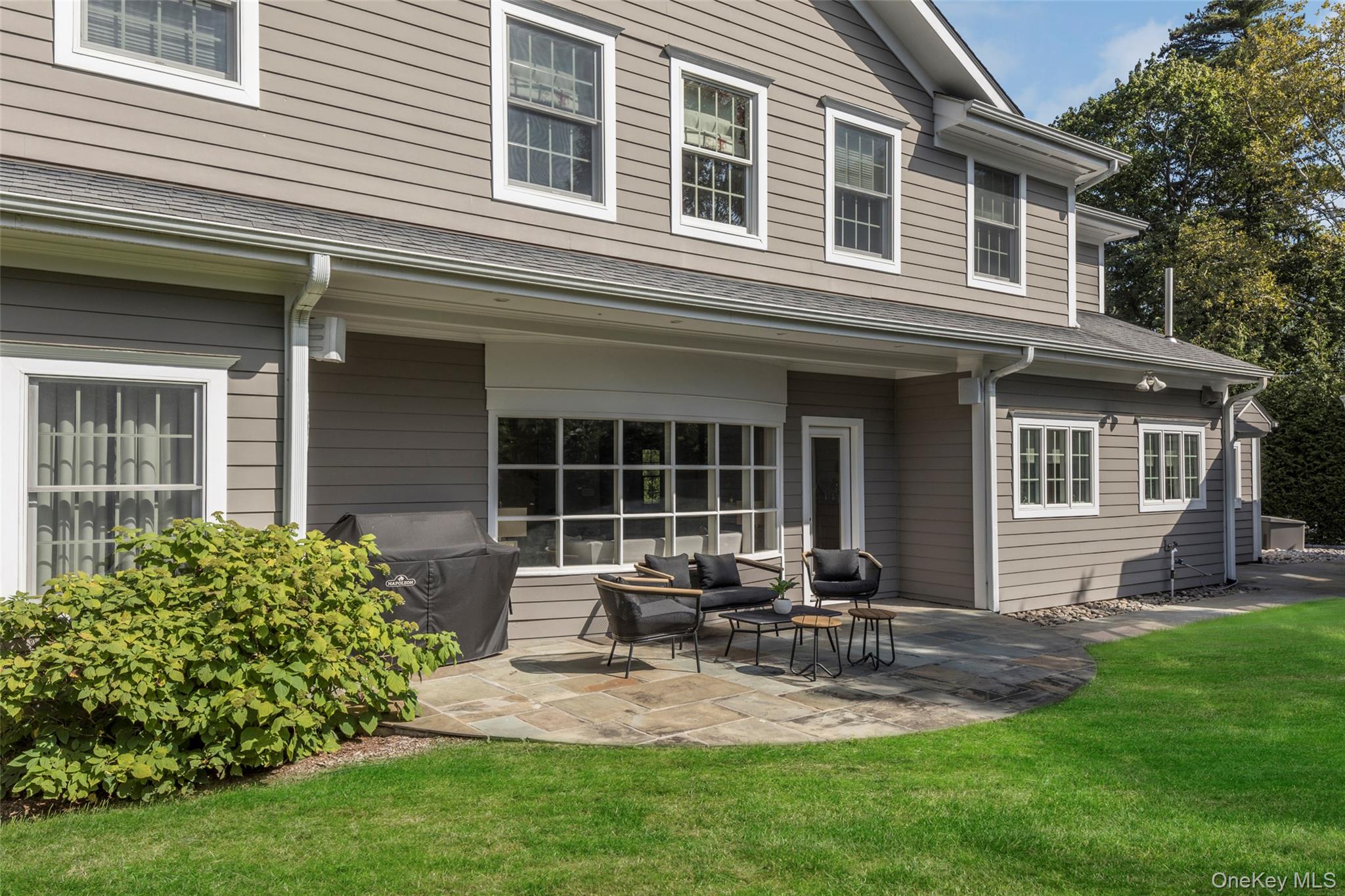 52 Woodland Avenue, Bronxville, NY 10708