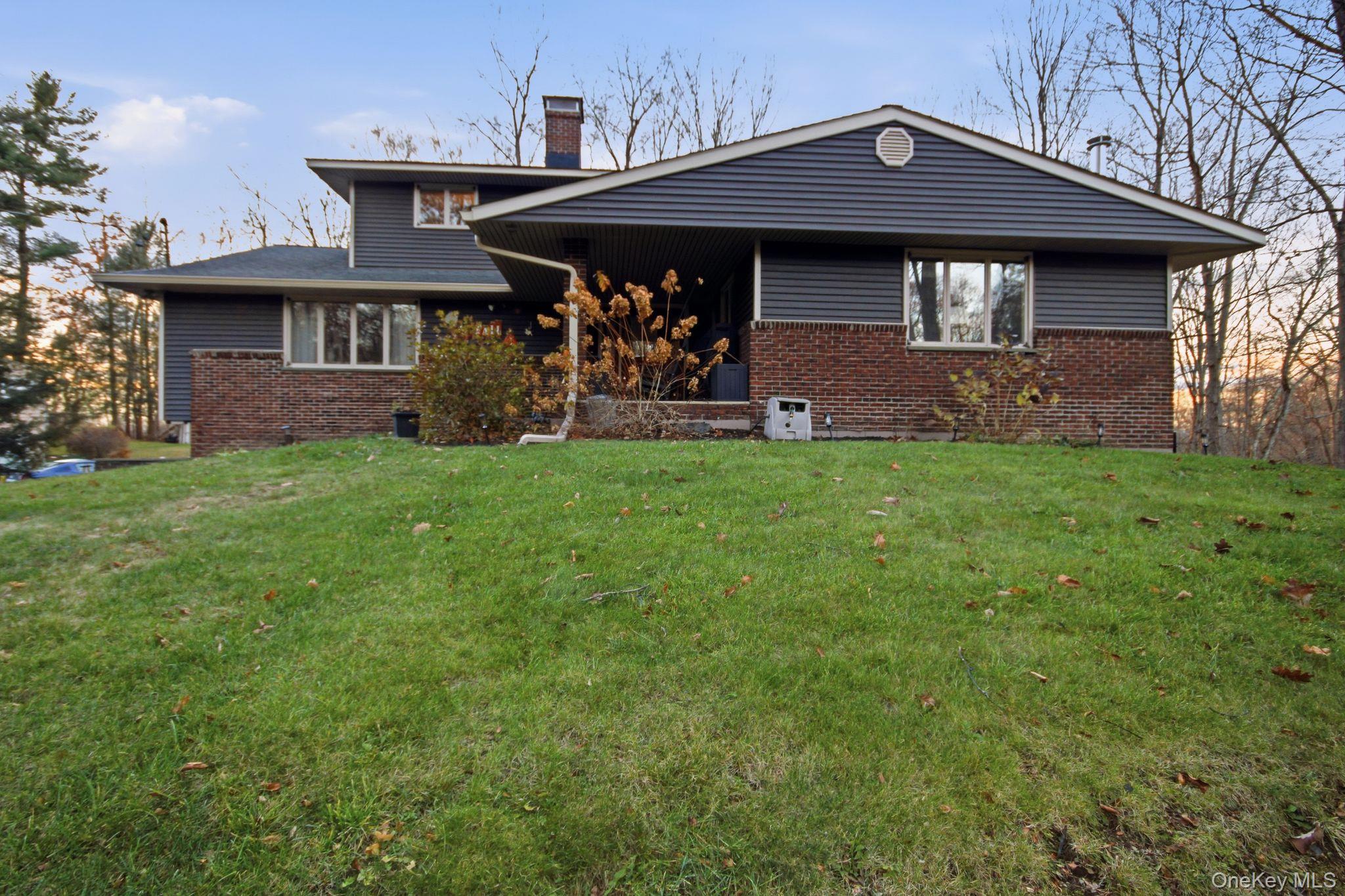 157 Roosevelt Road, Hyde Park, NY 12538