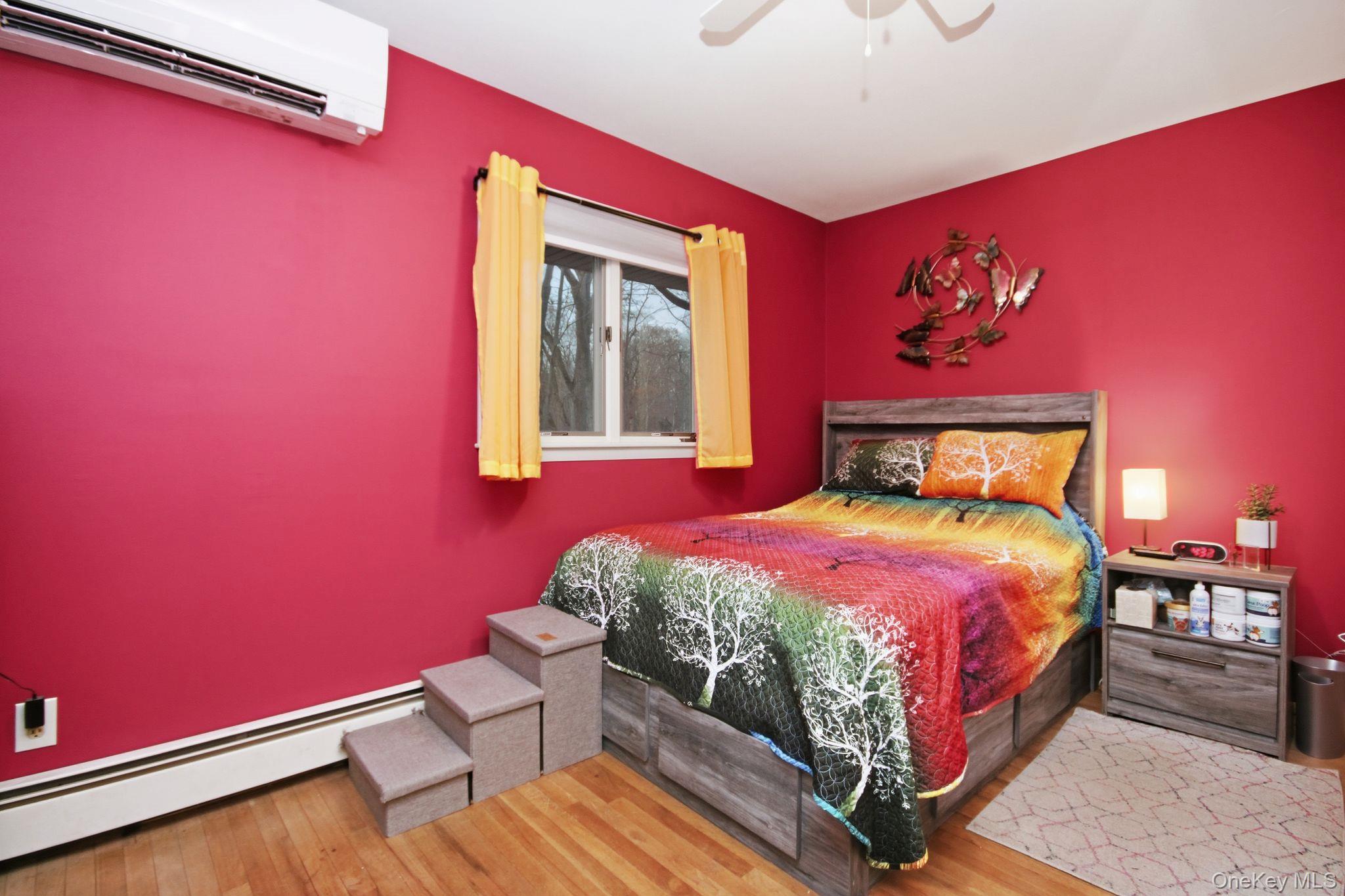 157 Roosevelt Road, Hyde Park, NY 12538