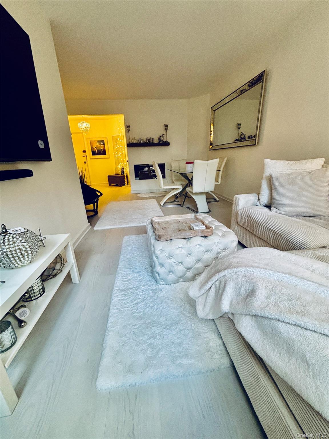 16 N Broadway # 3E, White Plains, NY 10601