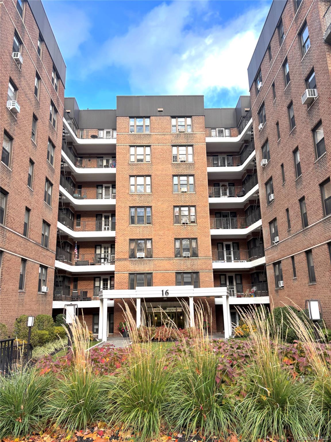 16 N Broadway # 3E, White Plains, NY 10601