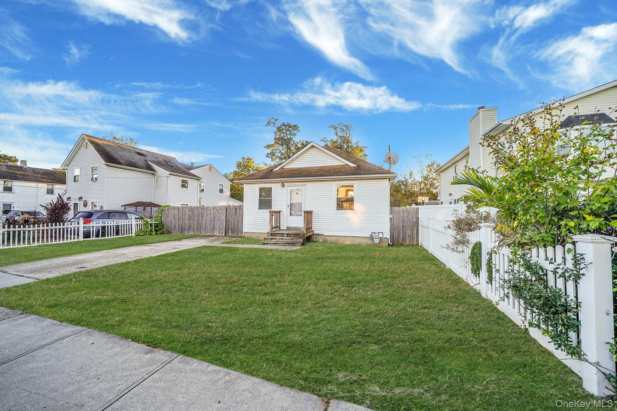 110 2nd Avenue, Bay Shore, NY 11706